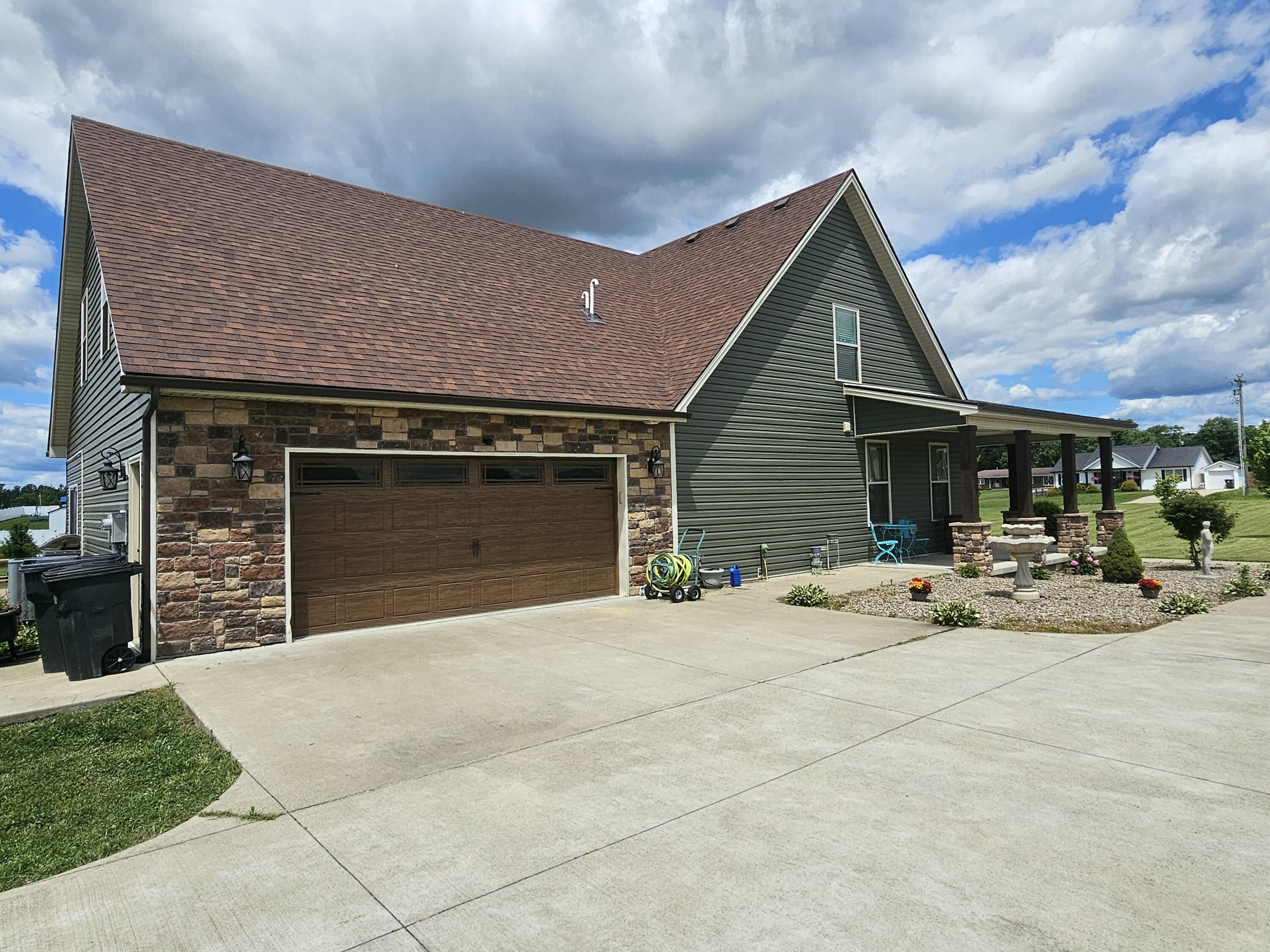 1275 Rice Road Property Photo 5