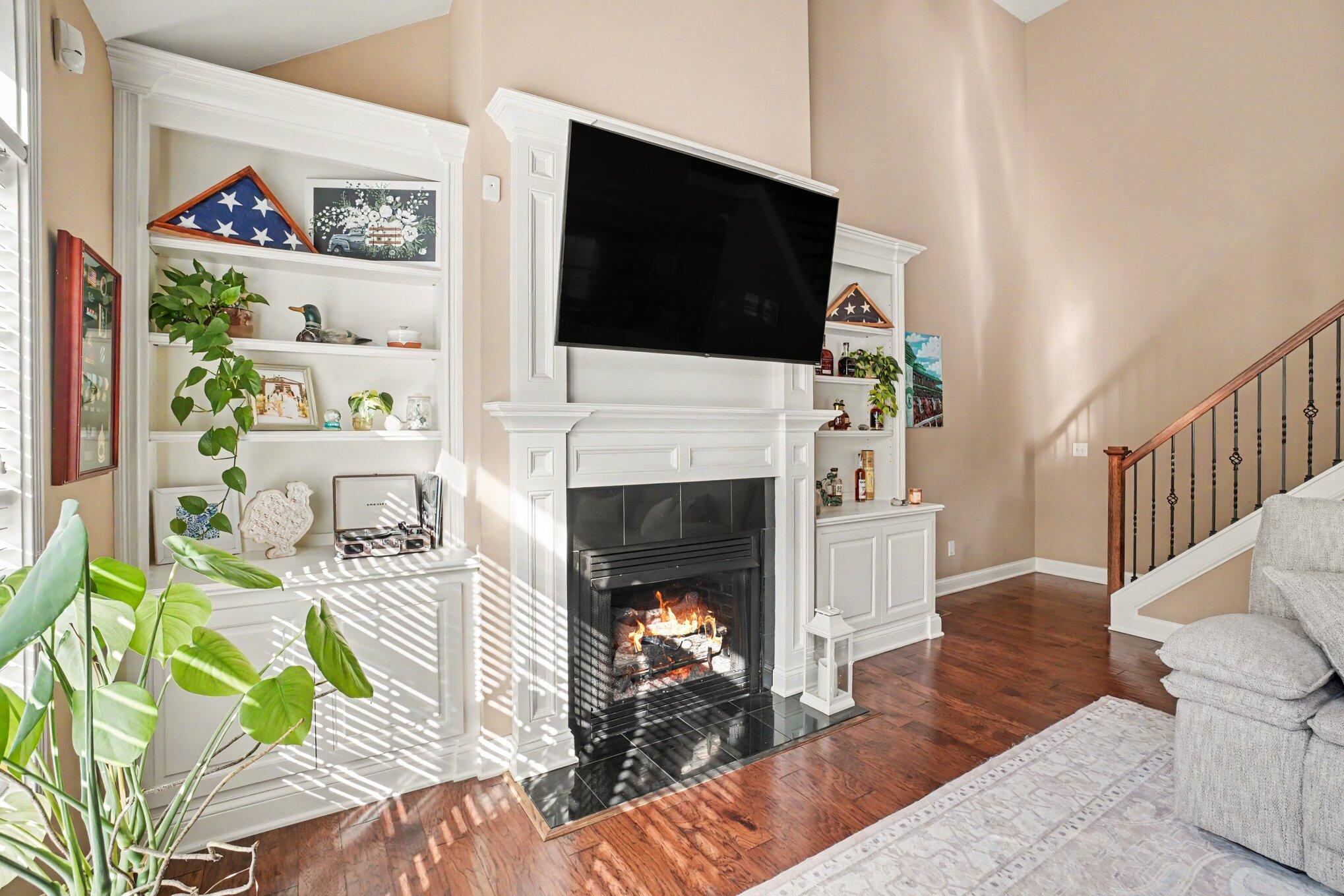 1748 Sandhurst Cove Property Photo 8