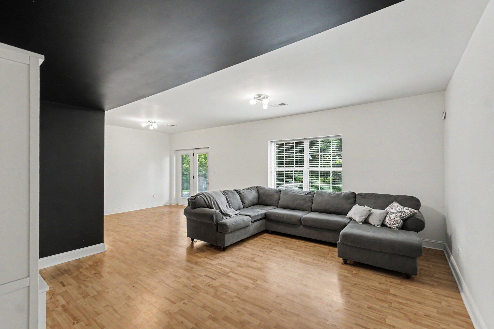 1748 Sandhurst Cove Property Photo 31