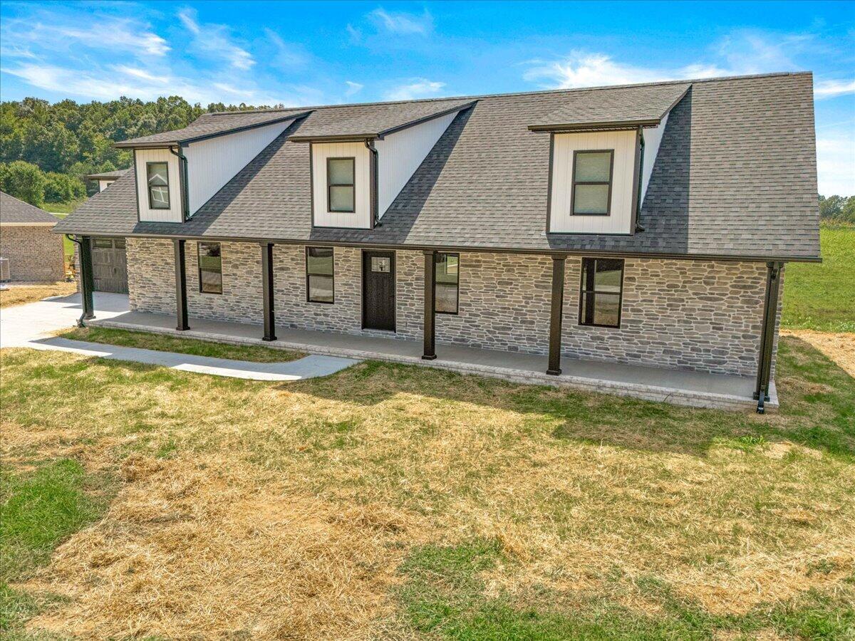 363 Madison Circle Property Photo 1