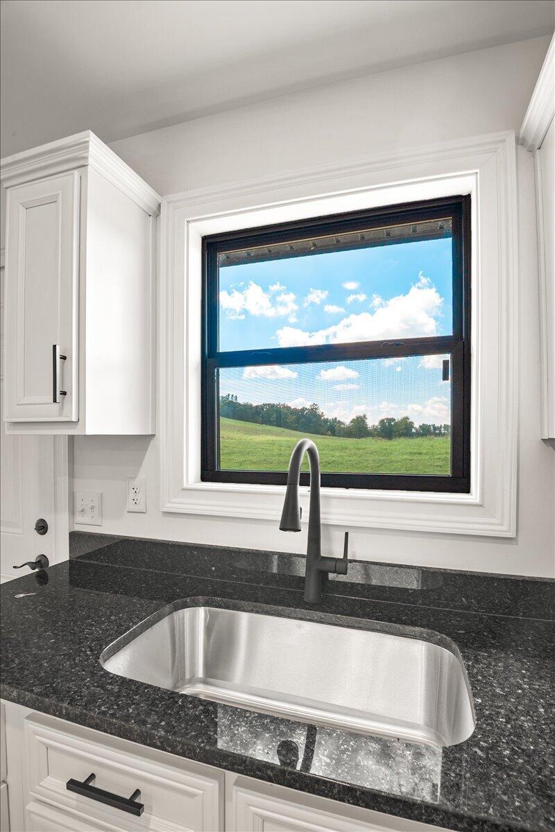 363 Madison Circle Property Photo 15