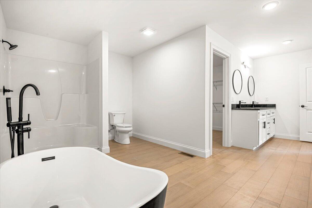 363 Madison Circle Property Photo 20