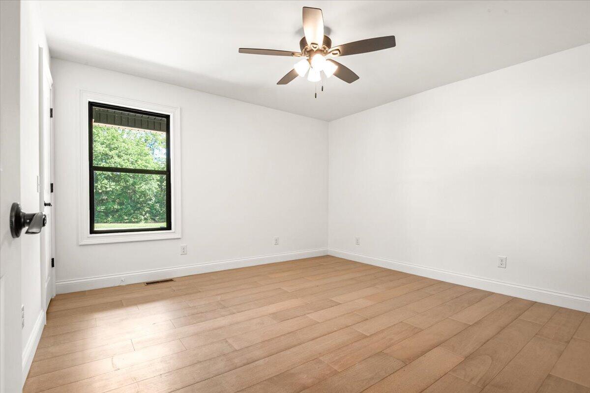 363 Madison Circle Property Photo 24