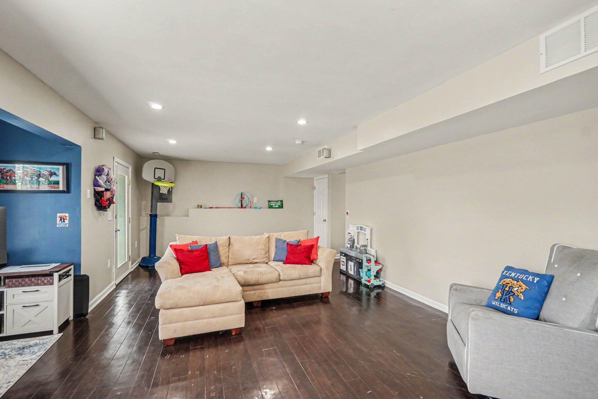 257 Long Branch Lane Property Photo 23