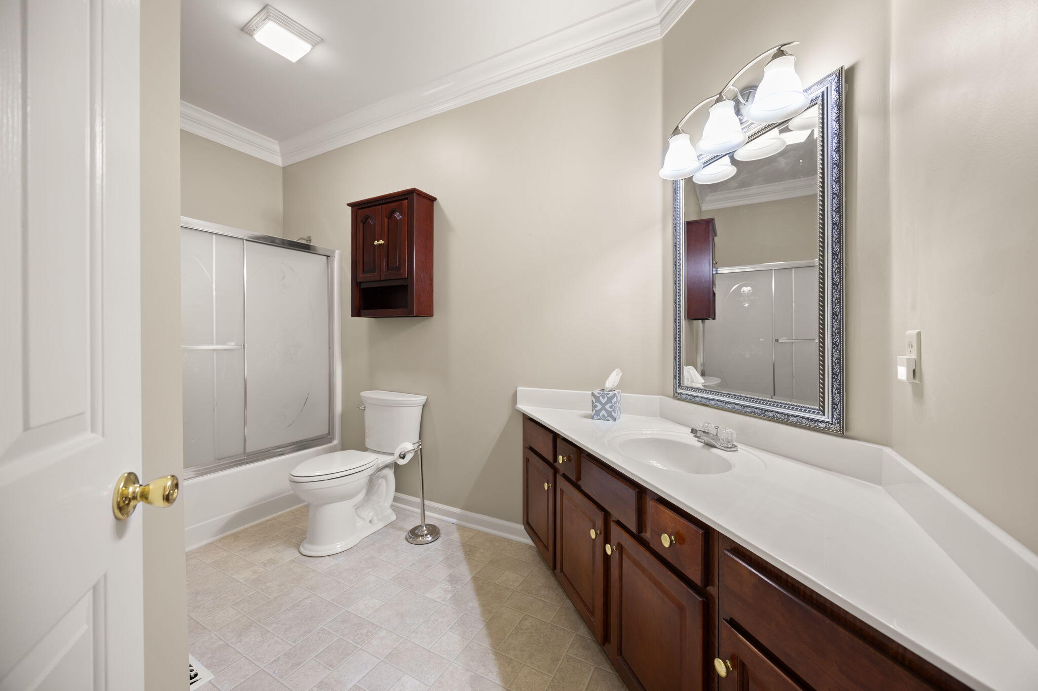 2013 Highlands Drive Property Photo 7