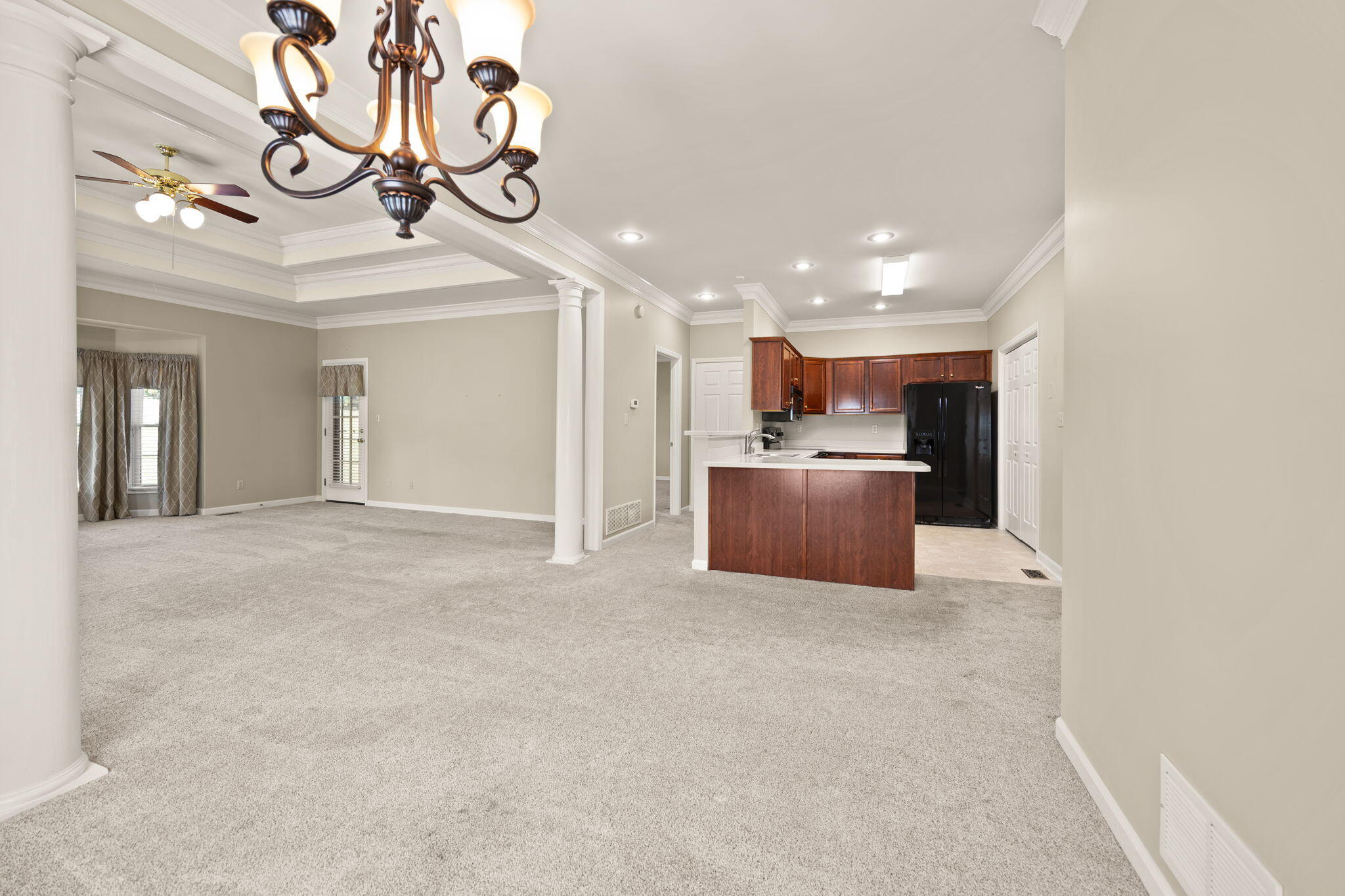 2013 Highlands Drive Property Photo 13