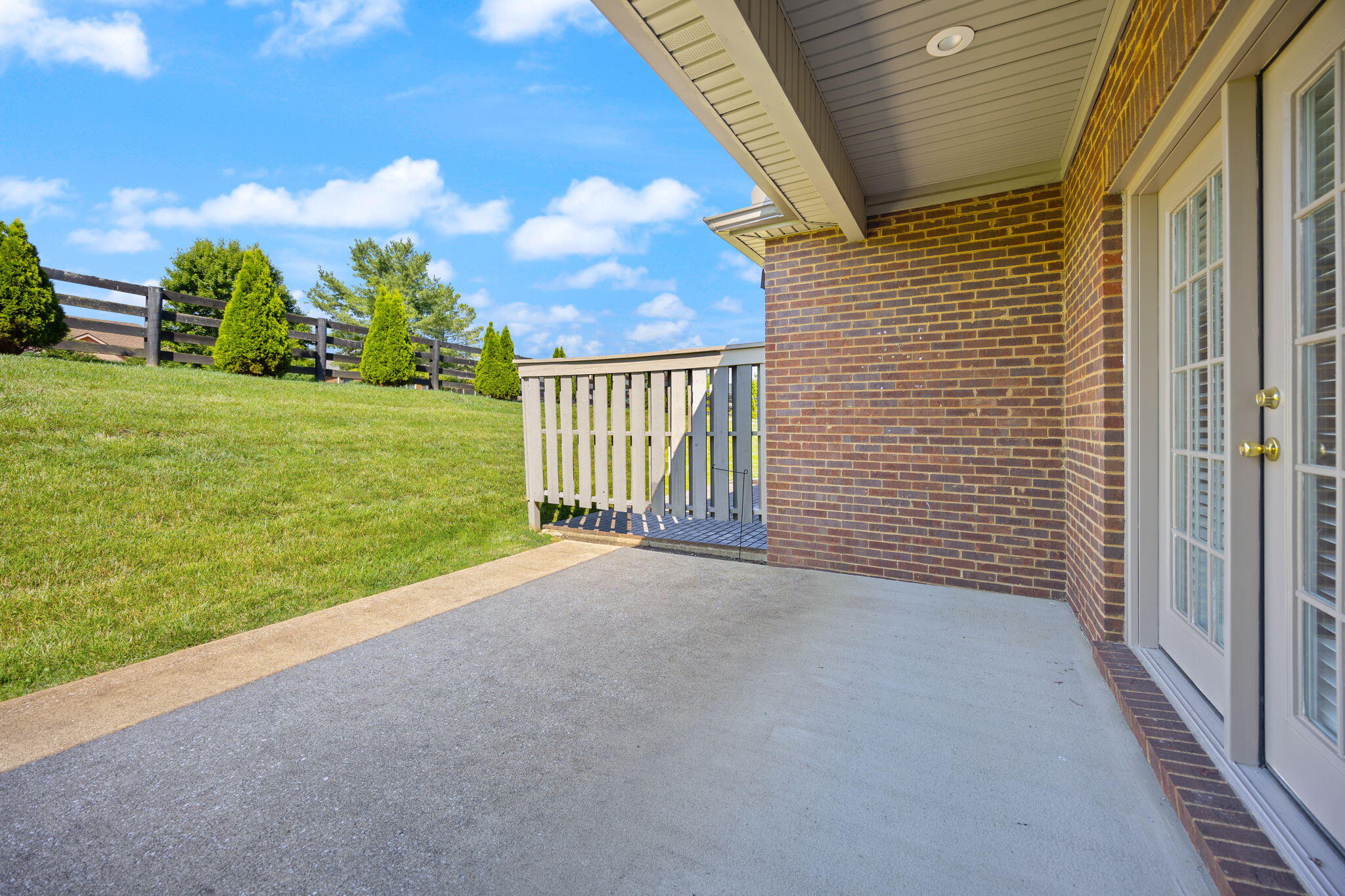 2013 Highlands Drive Property Photo 23