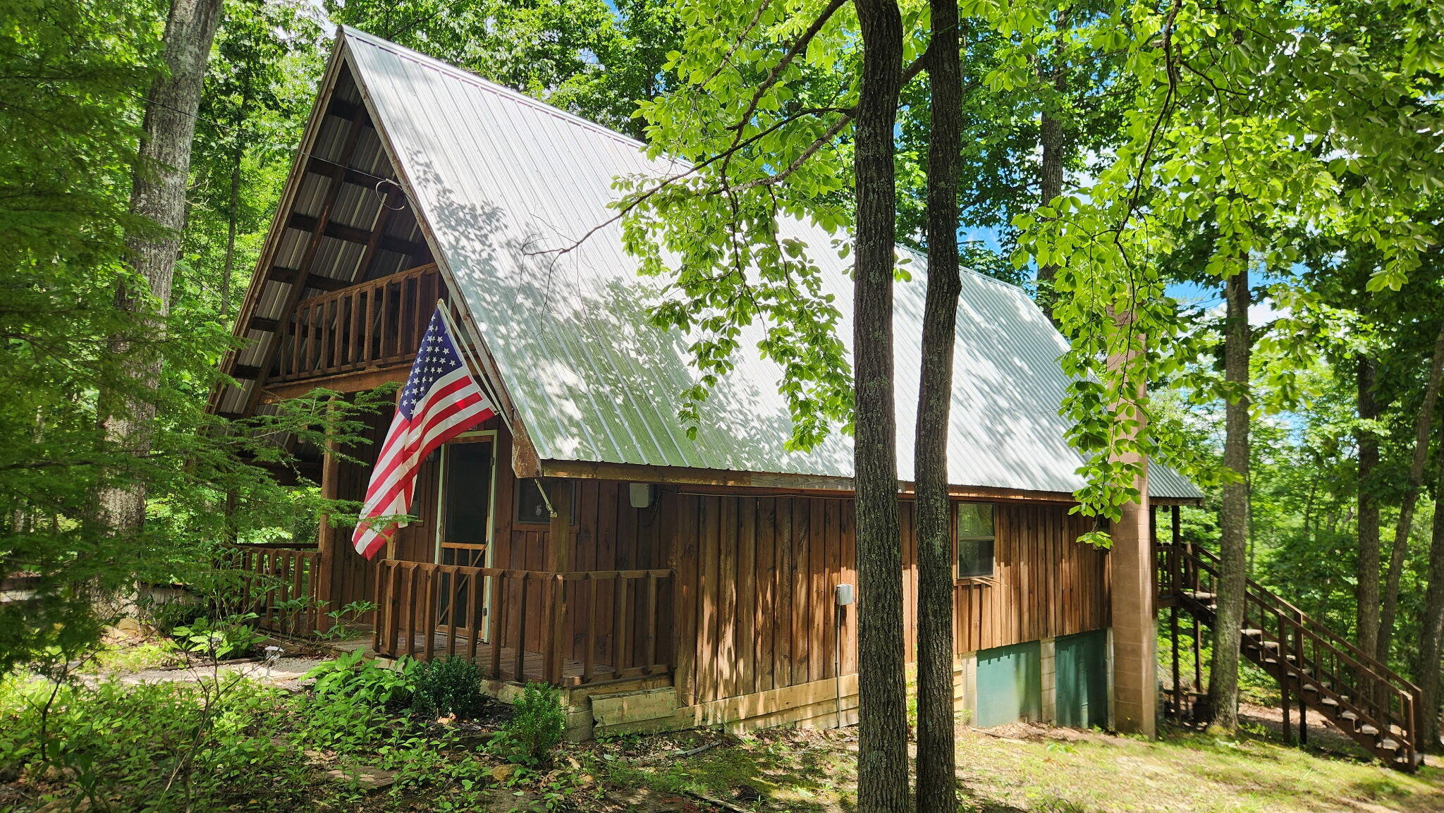 100 Cowboy Lane Property Photo 6