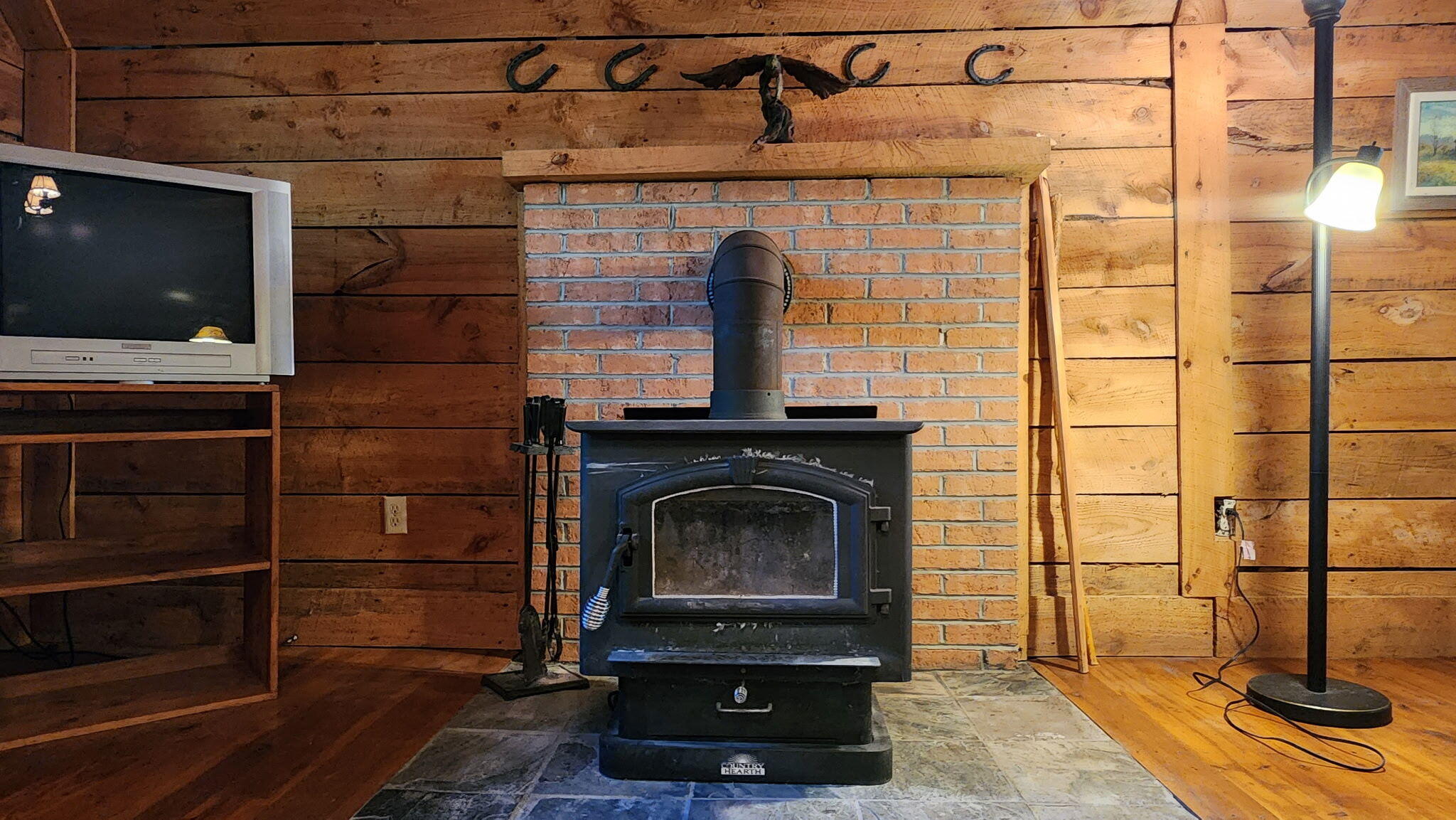 100 Cowboy Lane Property Photo 12