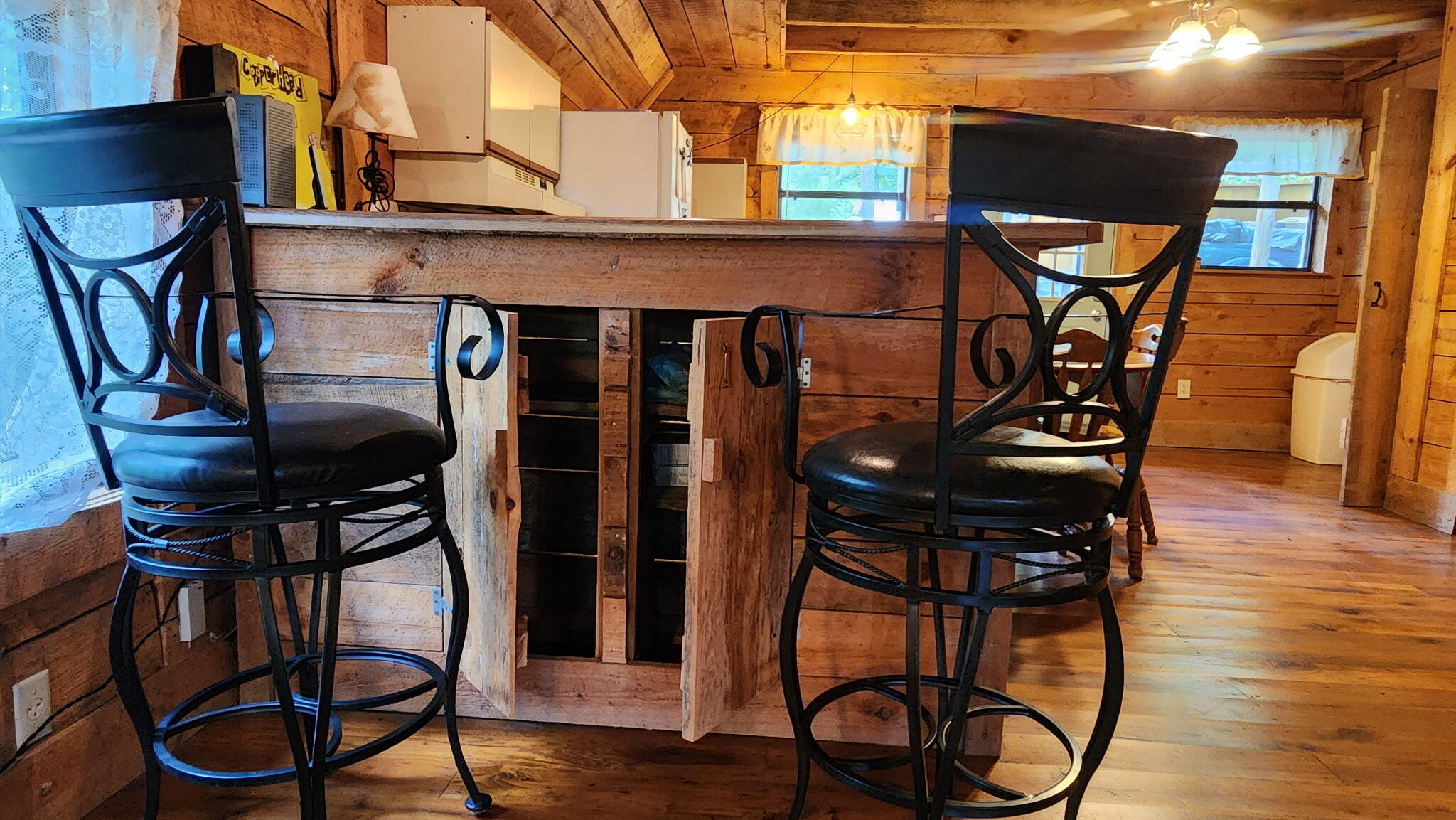 100 Cowboy Lane Property Photo 16