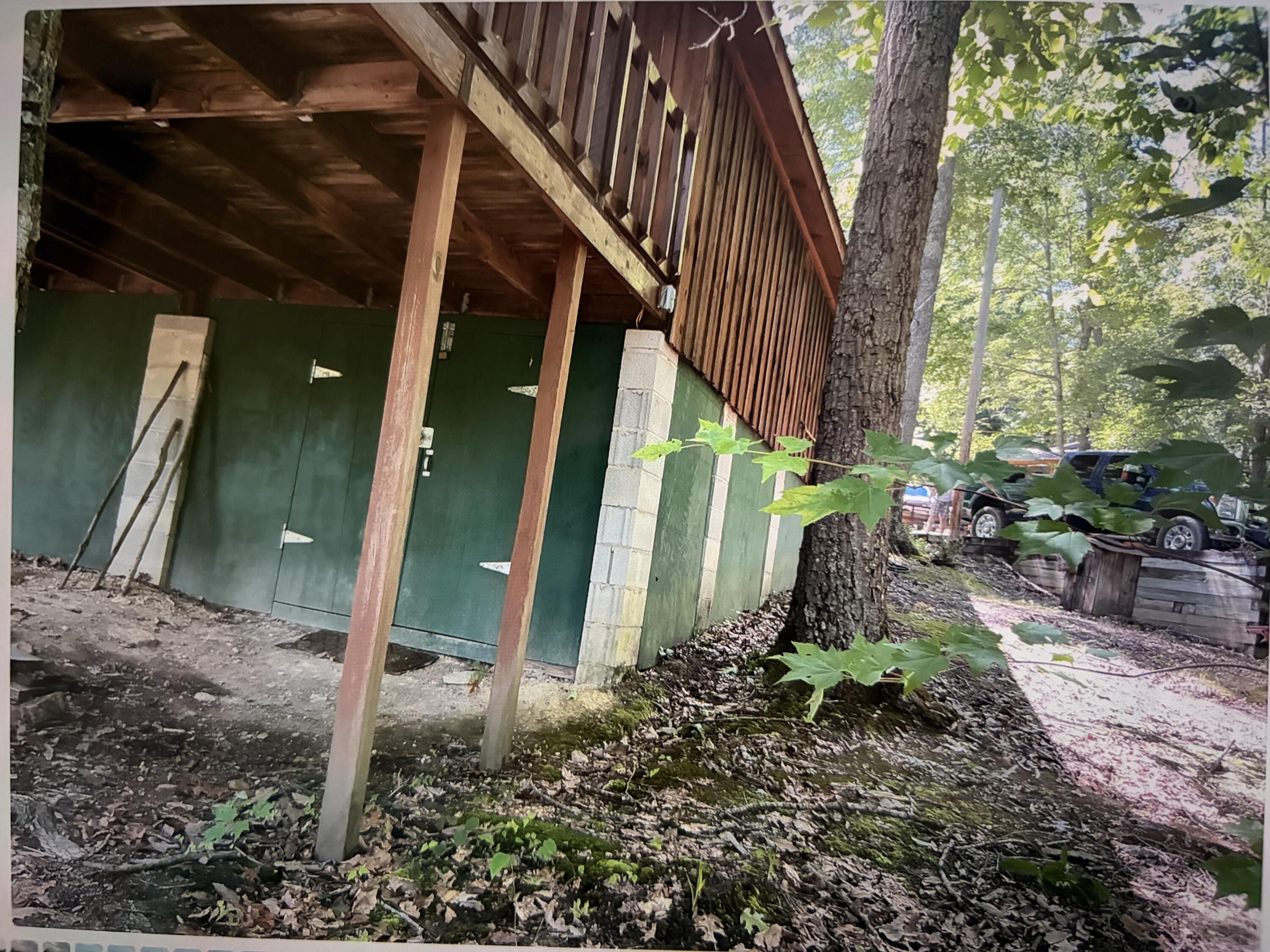 100 Cowboy Lane Property Photo 31