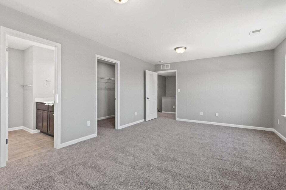 8157 Driftwood Loop Property Photo 14