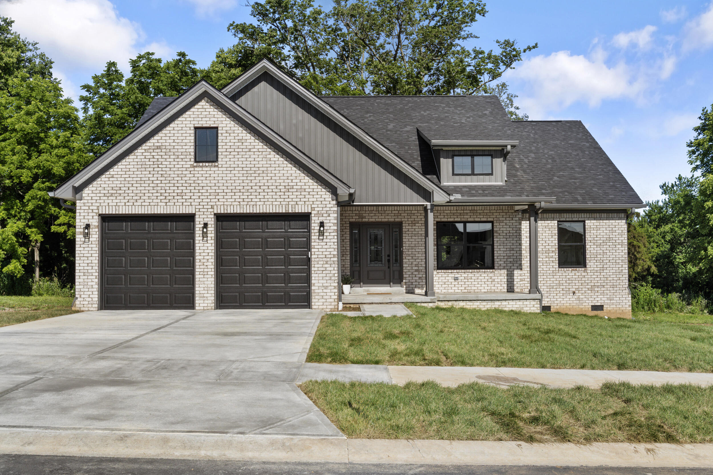 232 Max Cavnes Road Property Photo 2