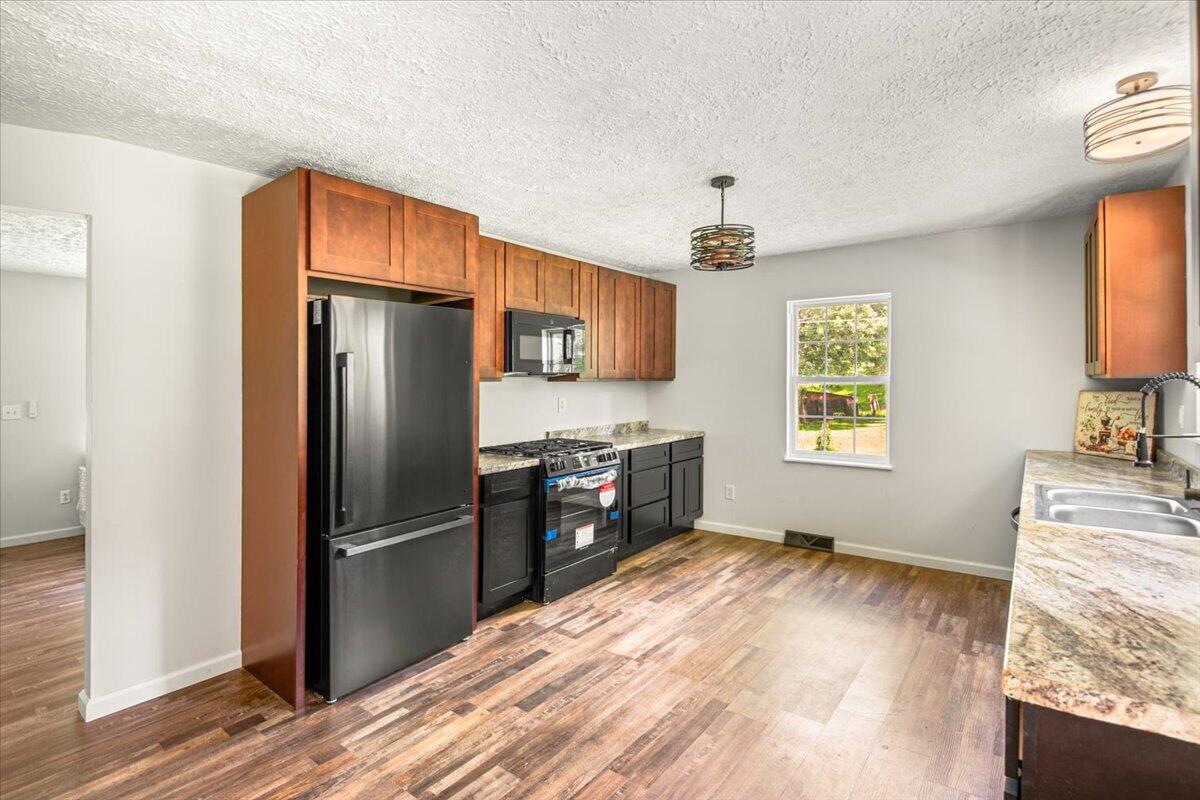 1600 Ky 3440 Property Photo 6