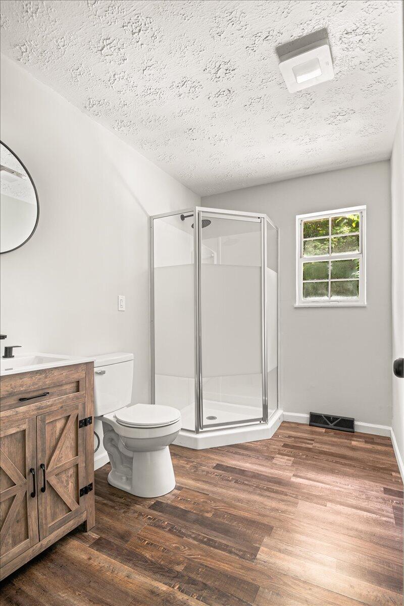 1600 Ky 3440 Property Photo 15