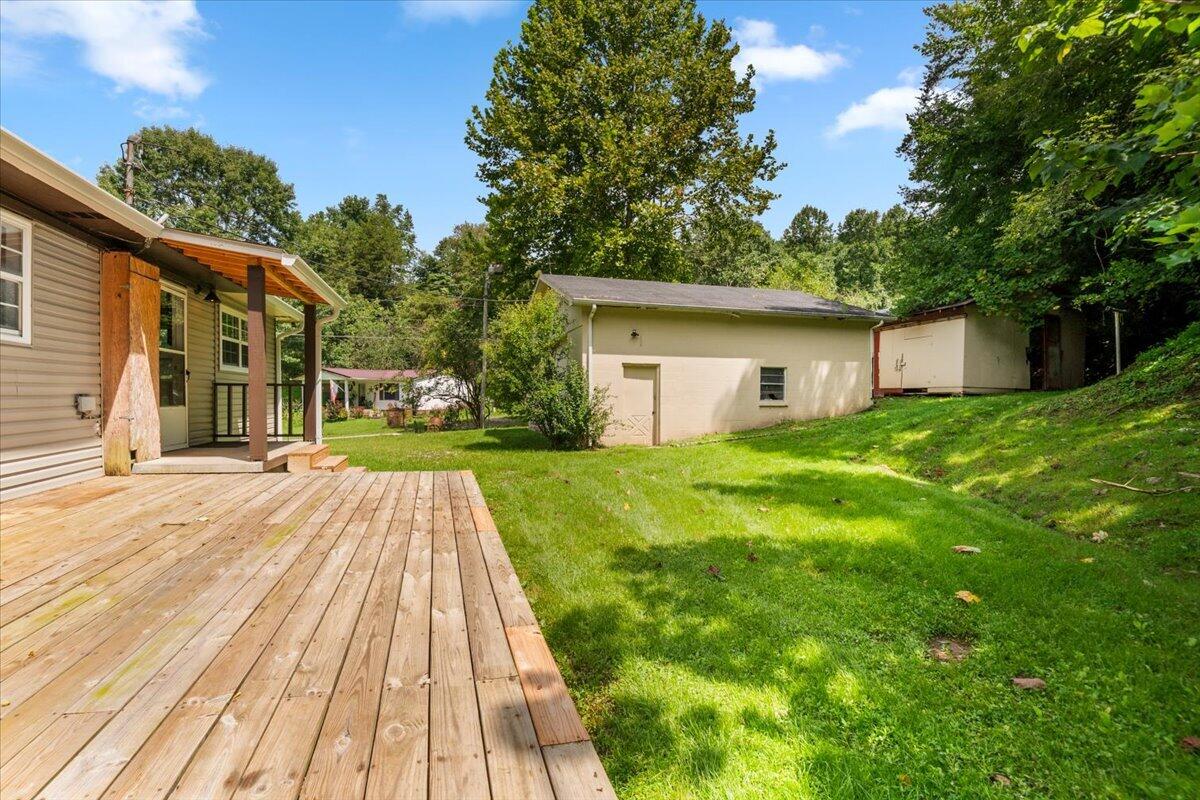 1600 Ky 3440 Property Photo 21