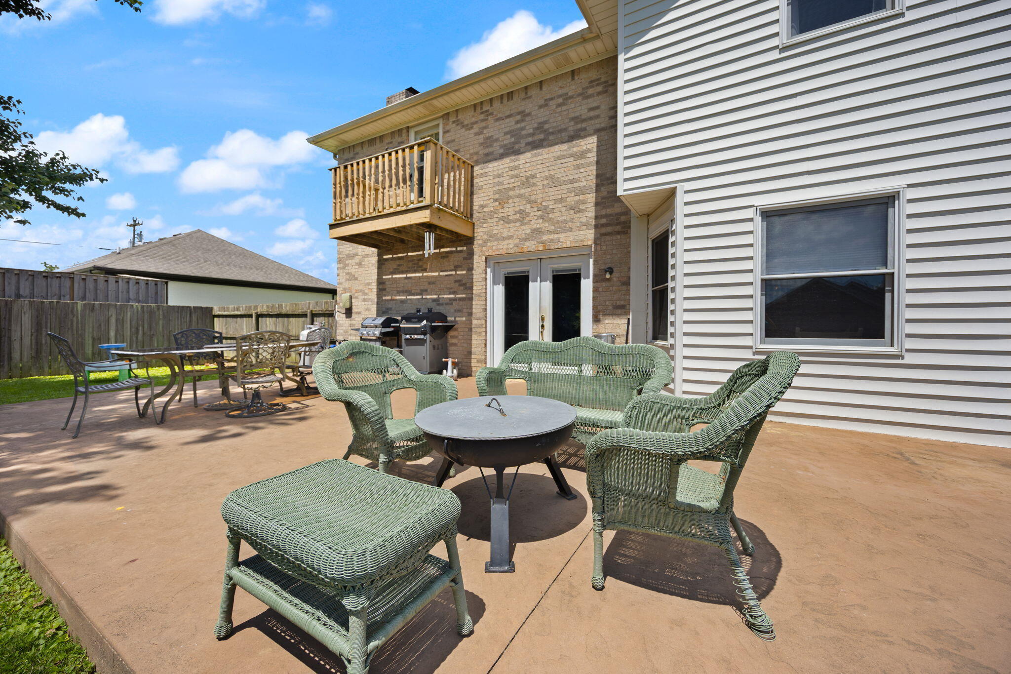 465 Summer Hill Drive Property Photo 10