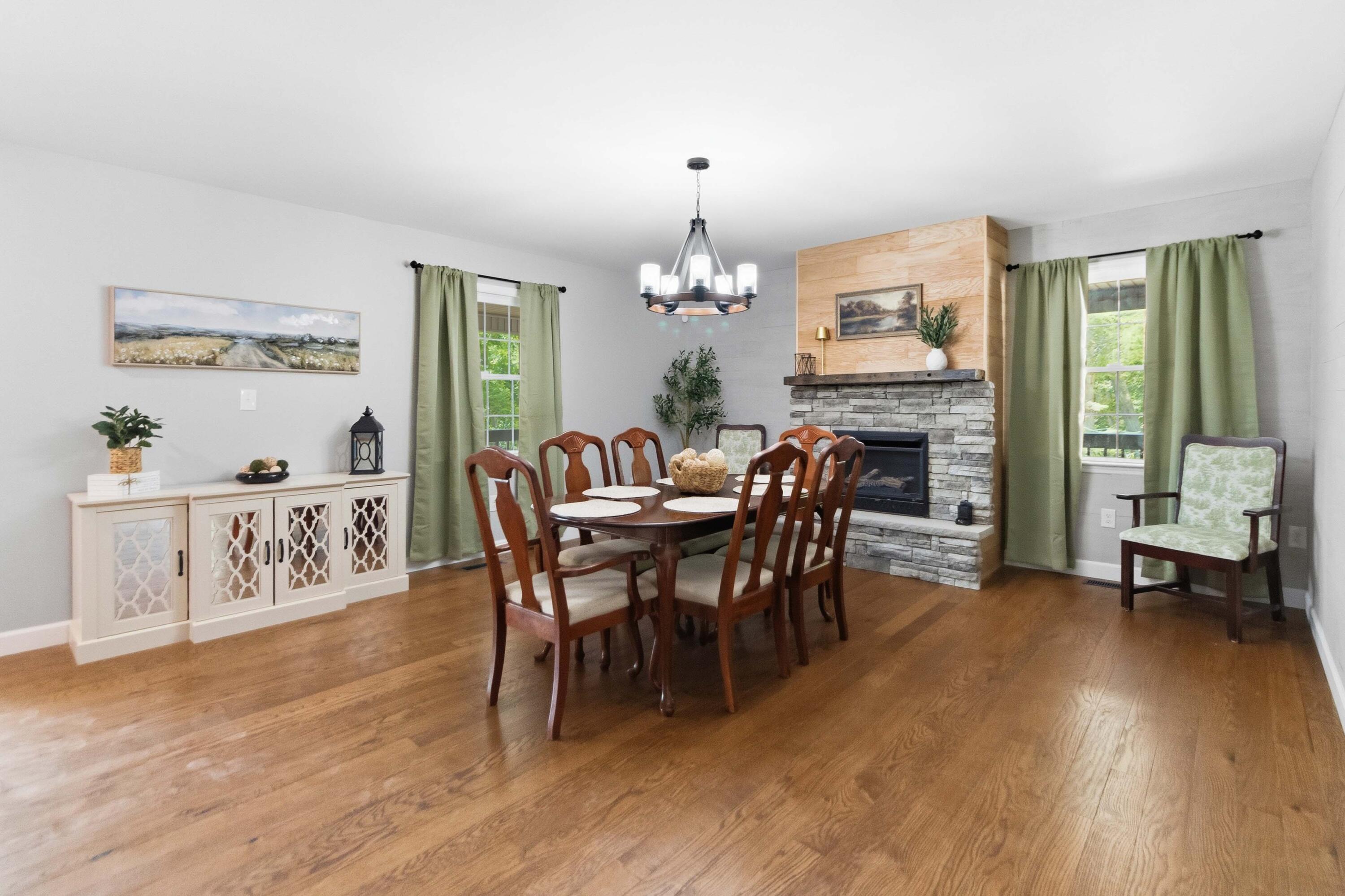 1464 Hawk Ridge Road Property Photo 33
