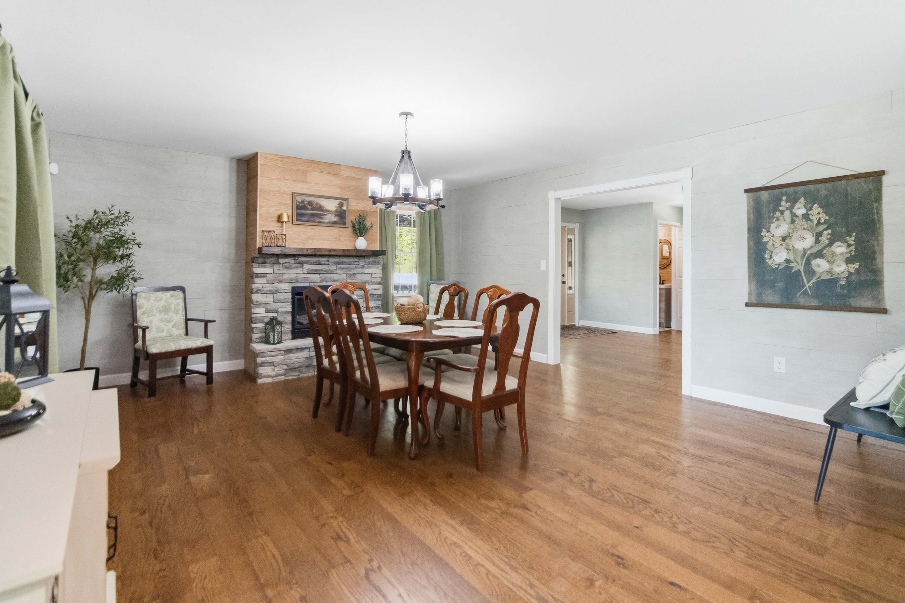 1464 Hawk Ridge Road Property Photo 34
