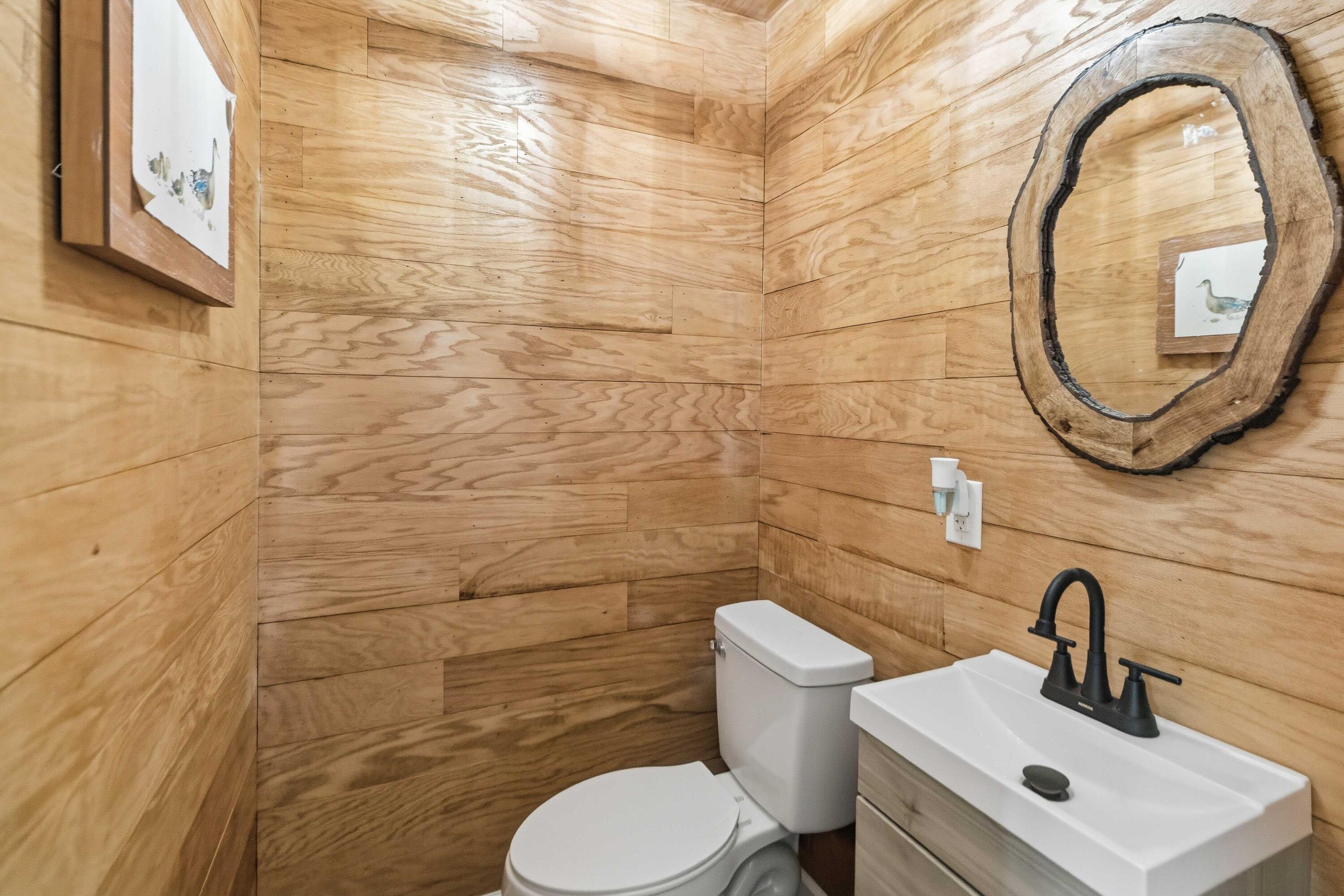 1464 Hawk Ridge Road Property Photo 43