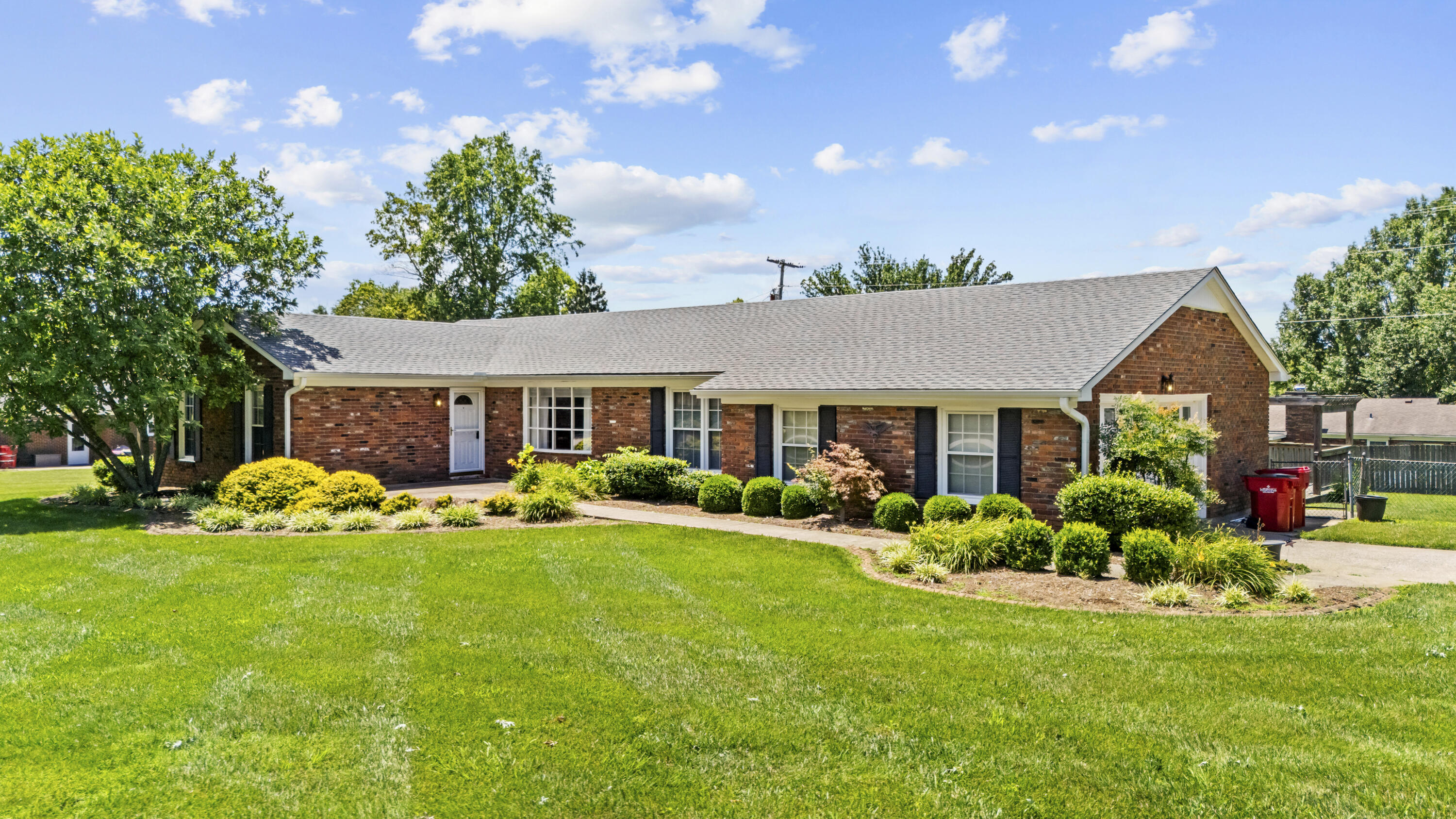 839 Springhill Lane Property Photo 1