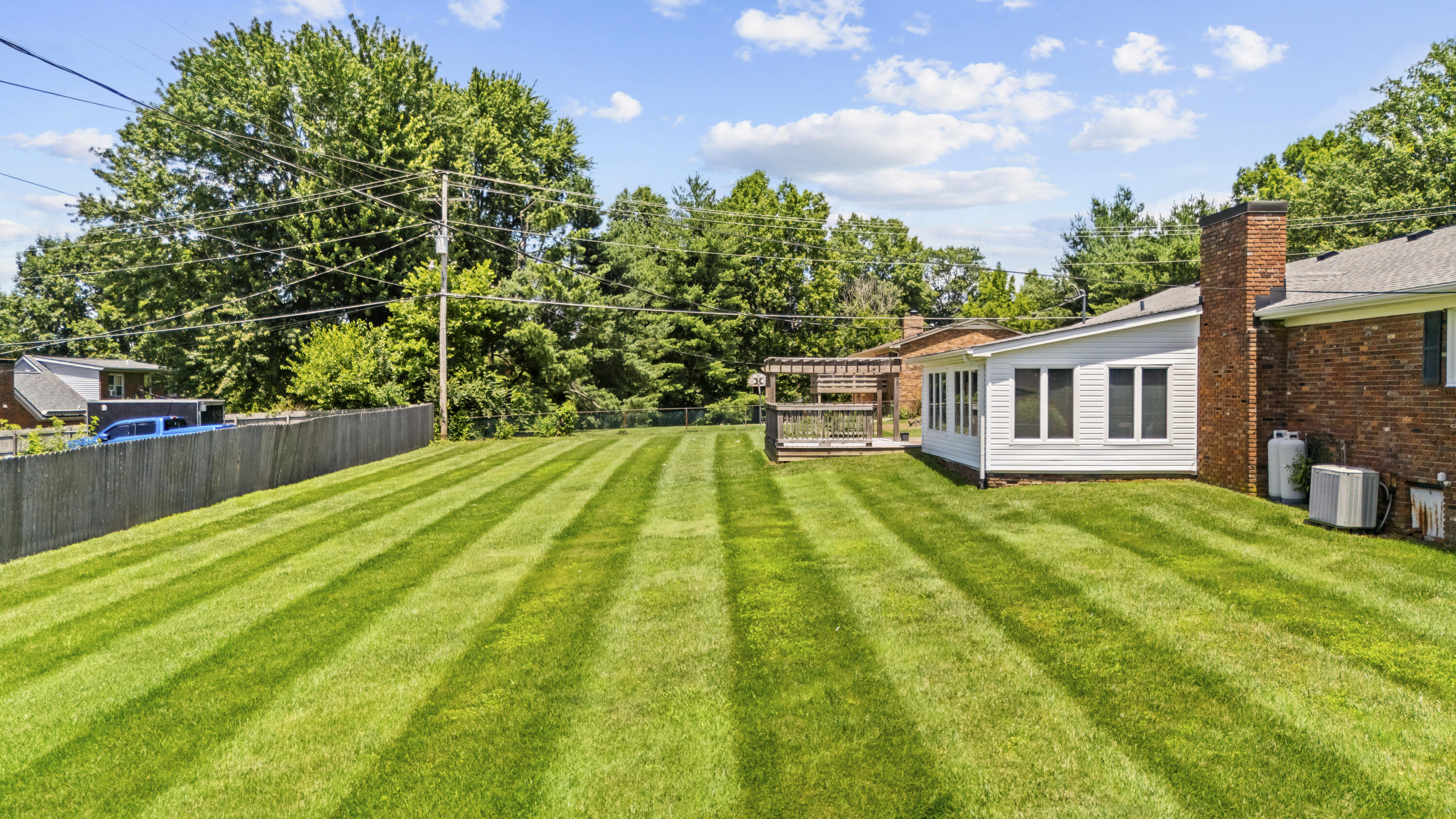 839 Springhill Lane Property Photo 6