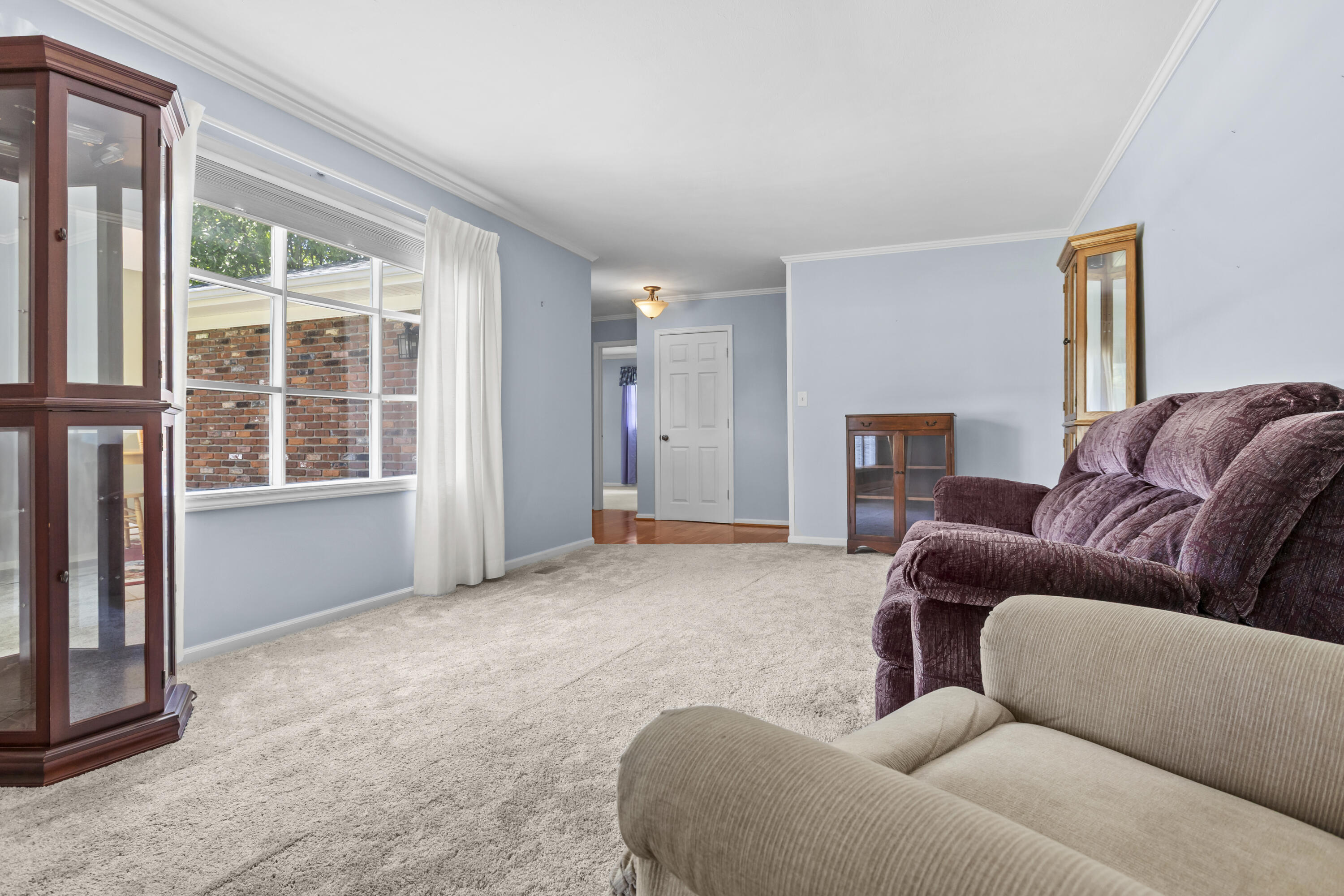 839 Springhill Lane Property Photo 8