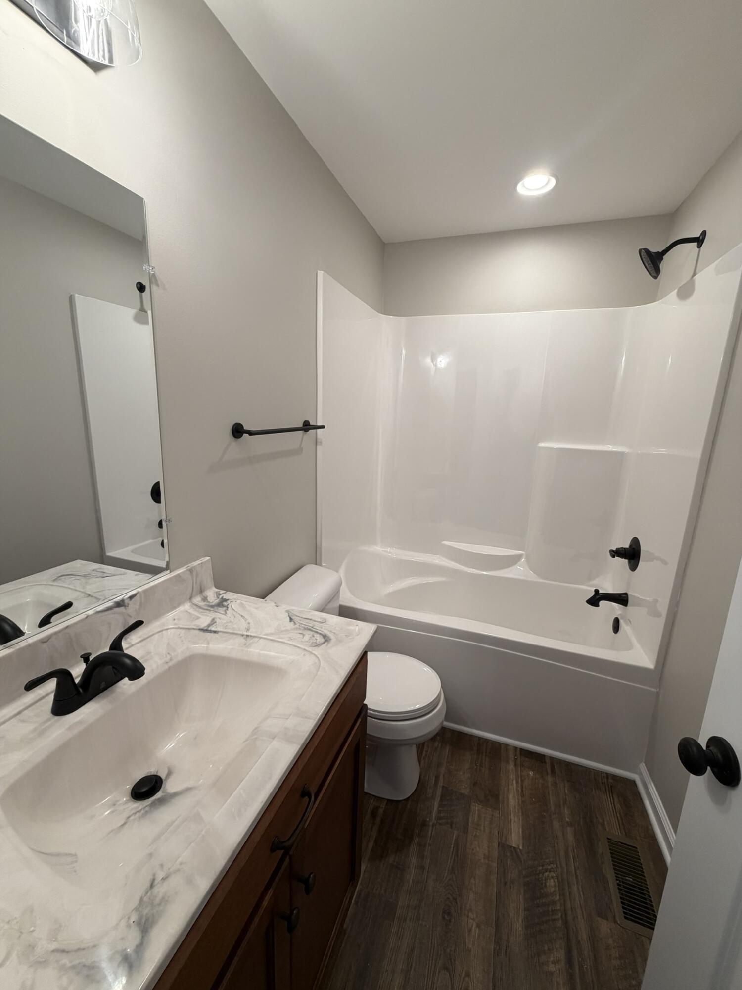710 N Shelby Avenue Property Photo 12
