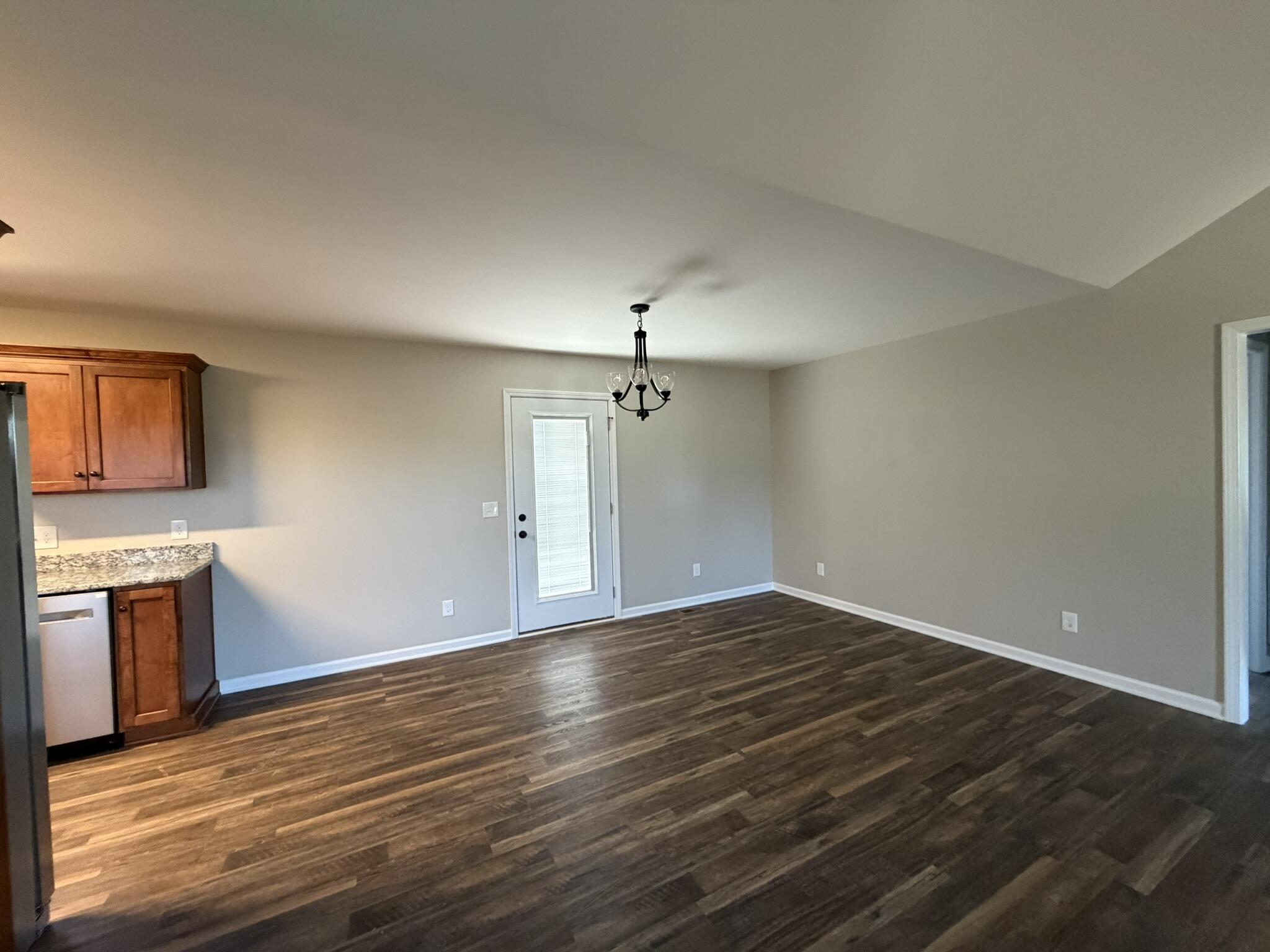 710 N Shelby Avenue Property Photo 19