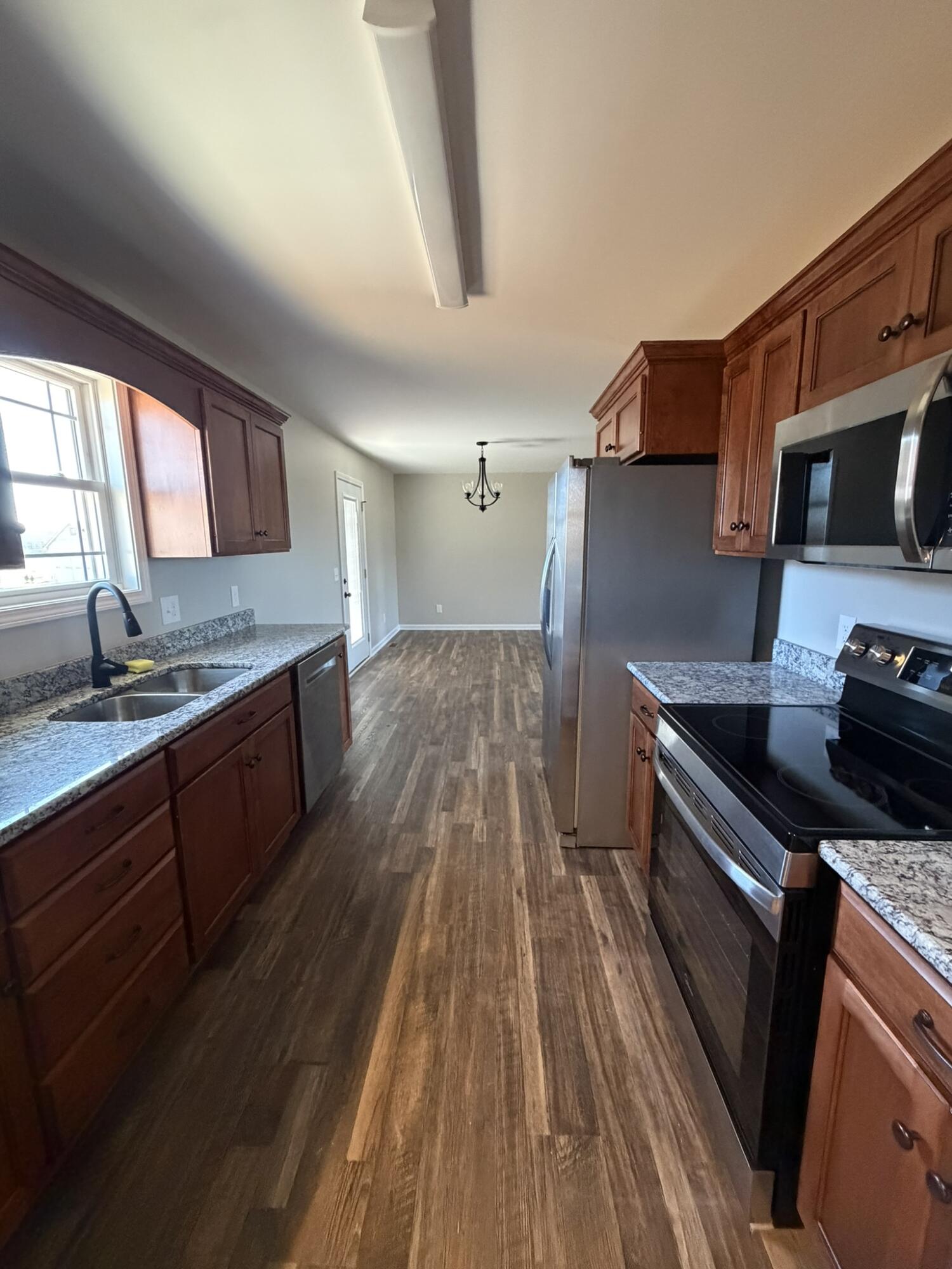 710 N Shelby Avenue Property Photo 23