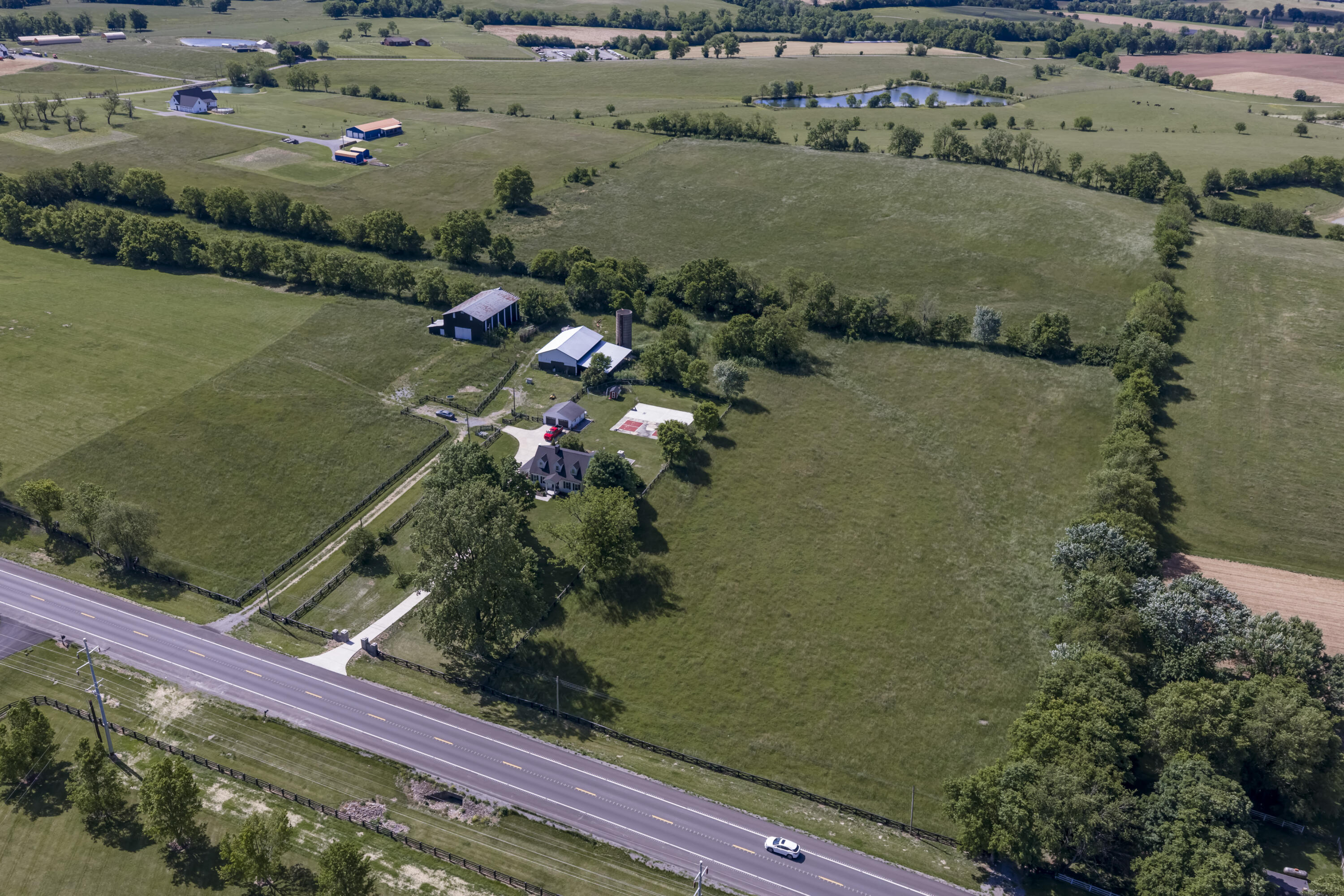 4156 Perryville Road Property Photo 5