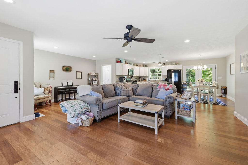 167 Crystal Lake Road Property Photo 4