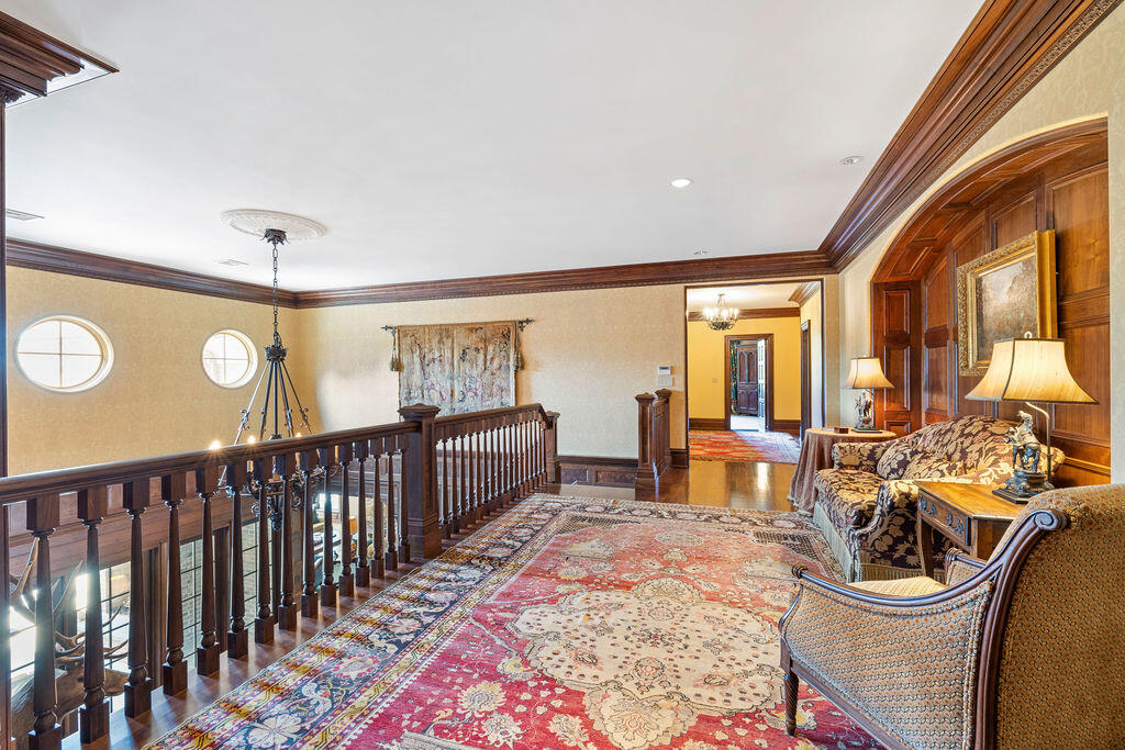 808 Oak Park Boulevard Property Photo 26