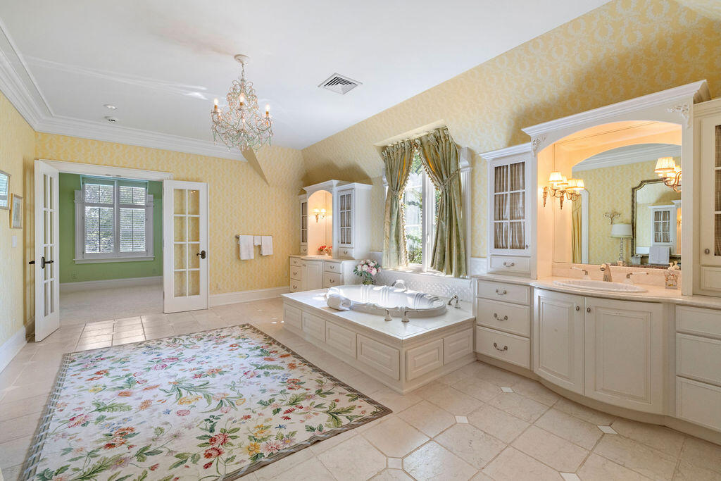808 Oak Park Boulevard Property Photo 28