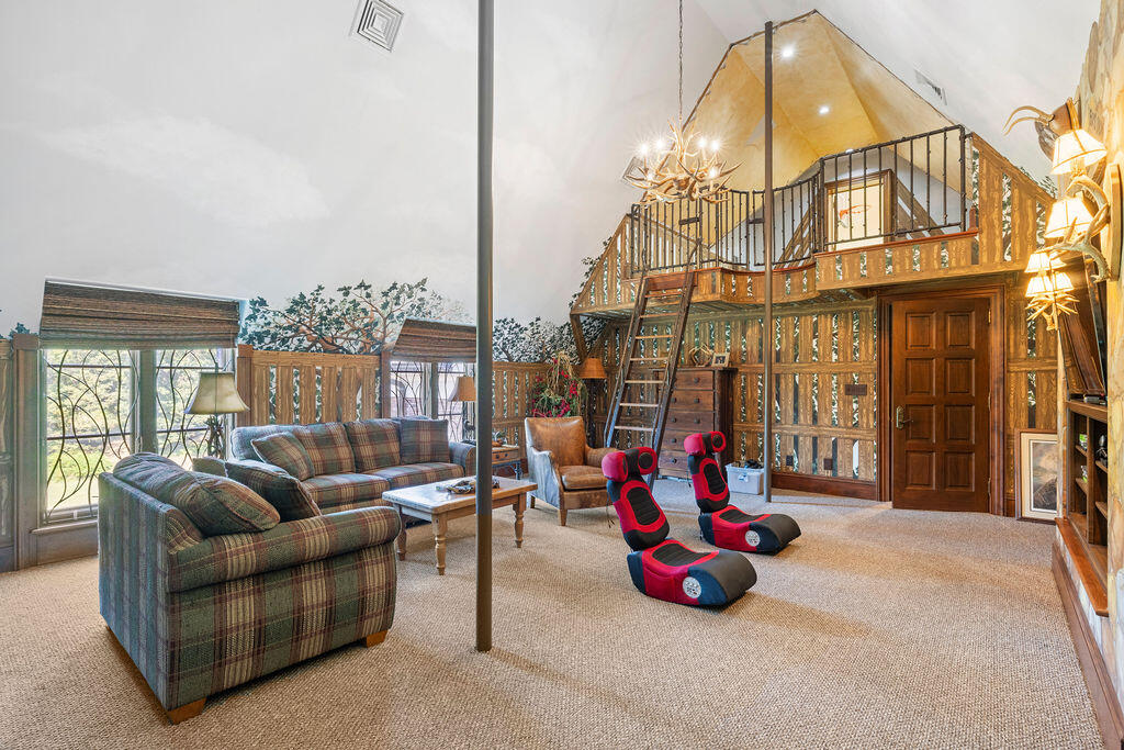 808 Oak Park Boulevard Property Photo 33