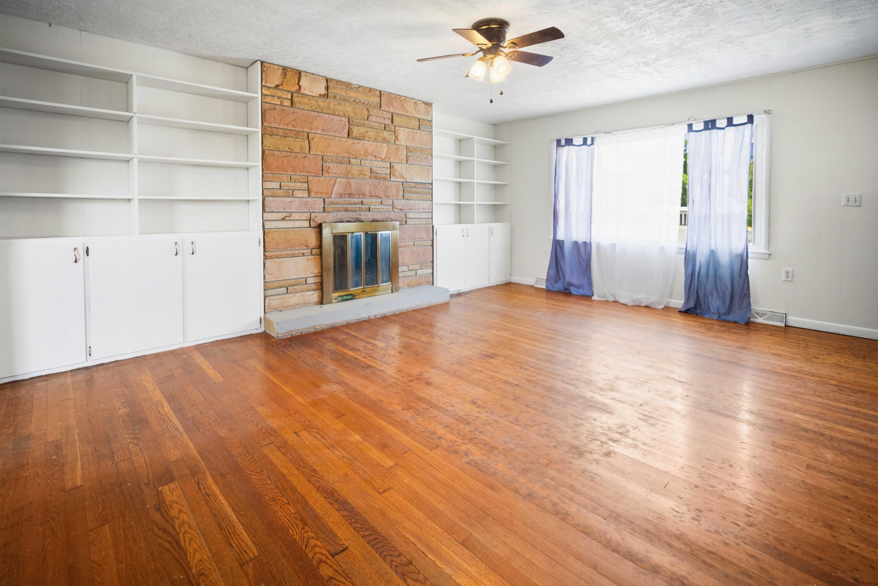 1044 East Hwy 2792 Property Photo 6