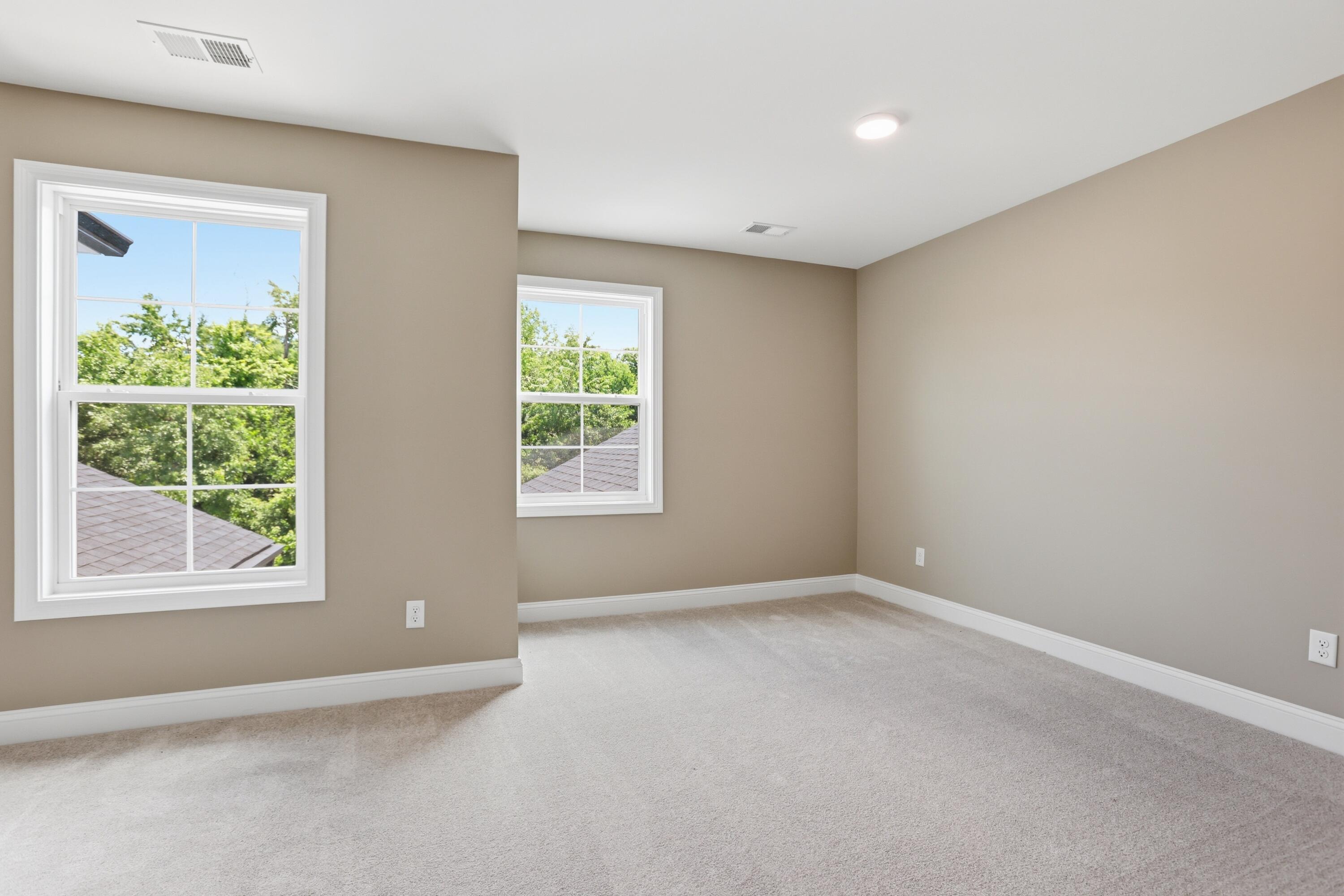 240 Sugartree Lane Property Photo 23