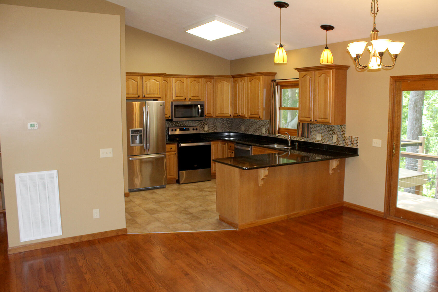 267 Sun Hill Circle Property Photo 10