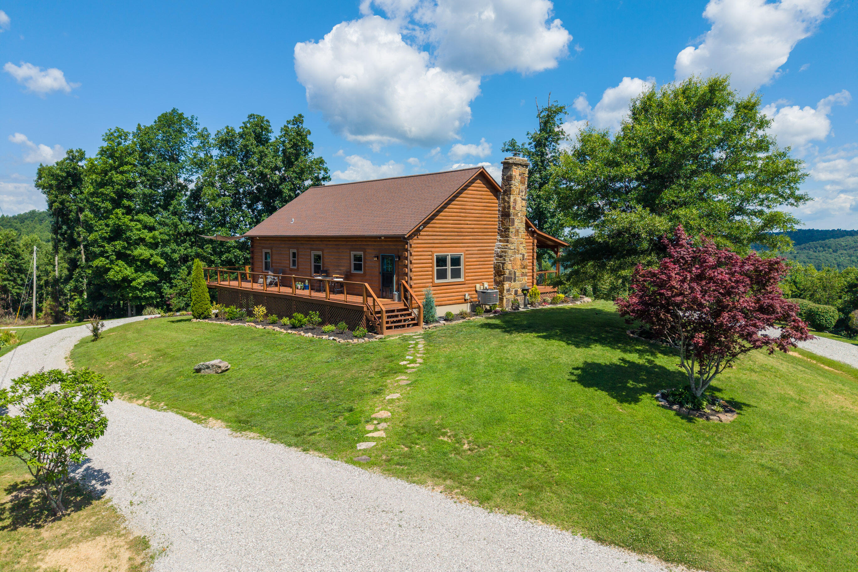 2827 Highway 3447 Property Photo 3