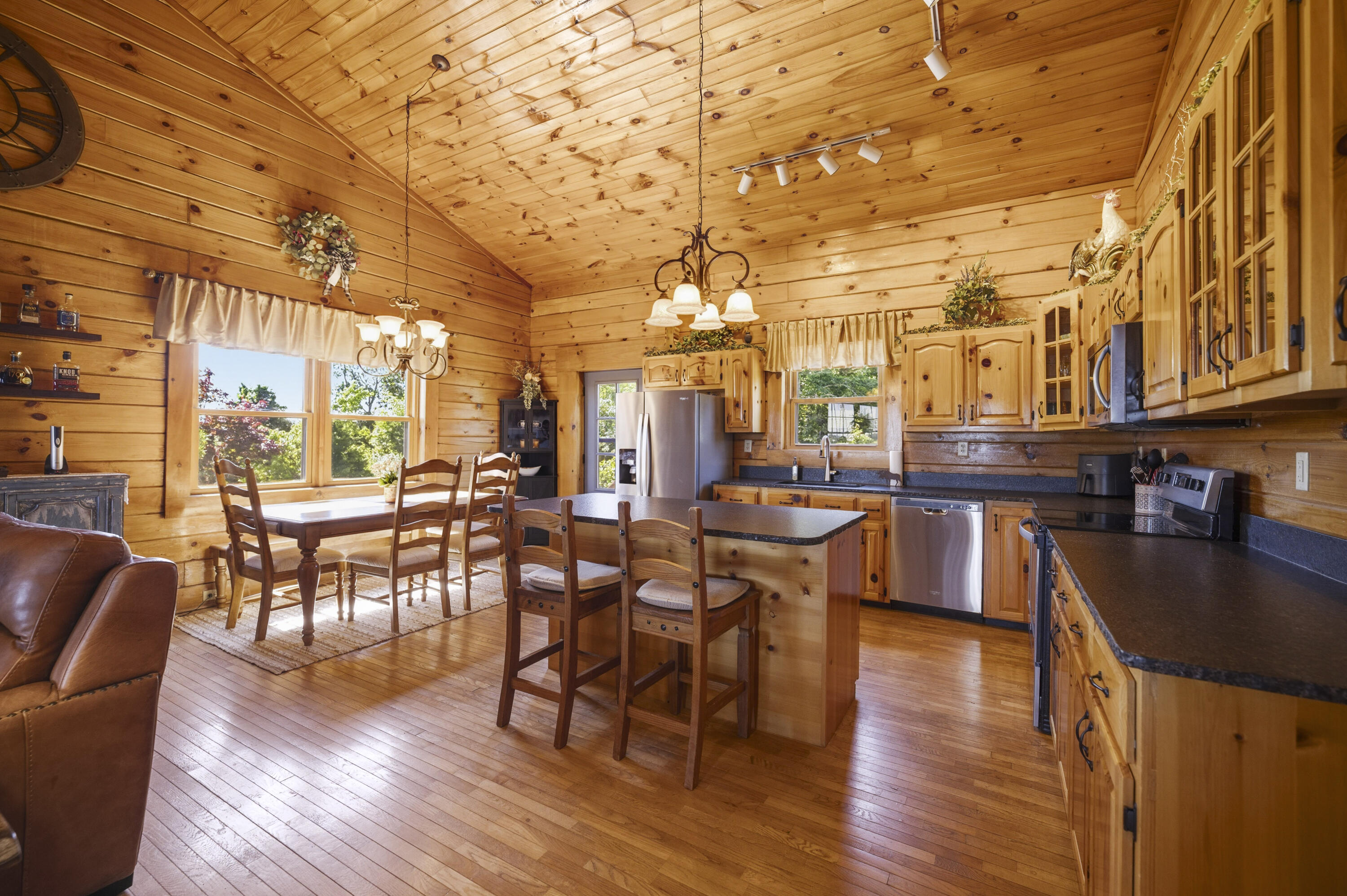2827 Highway 3447 Property Photo 13