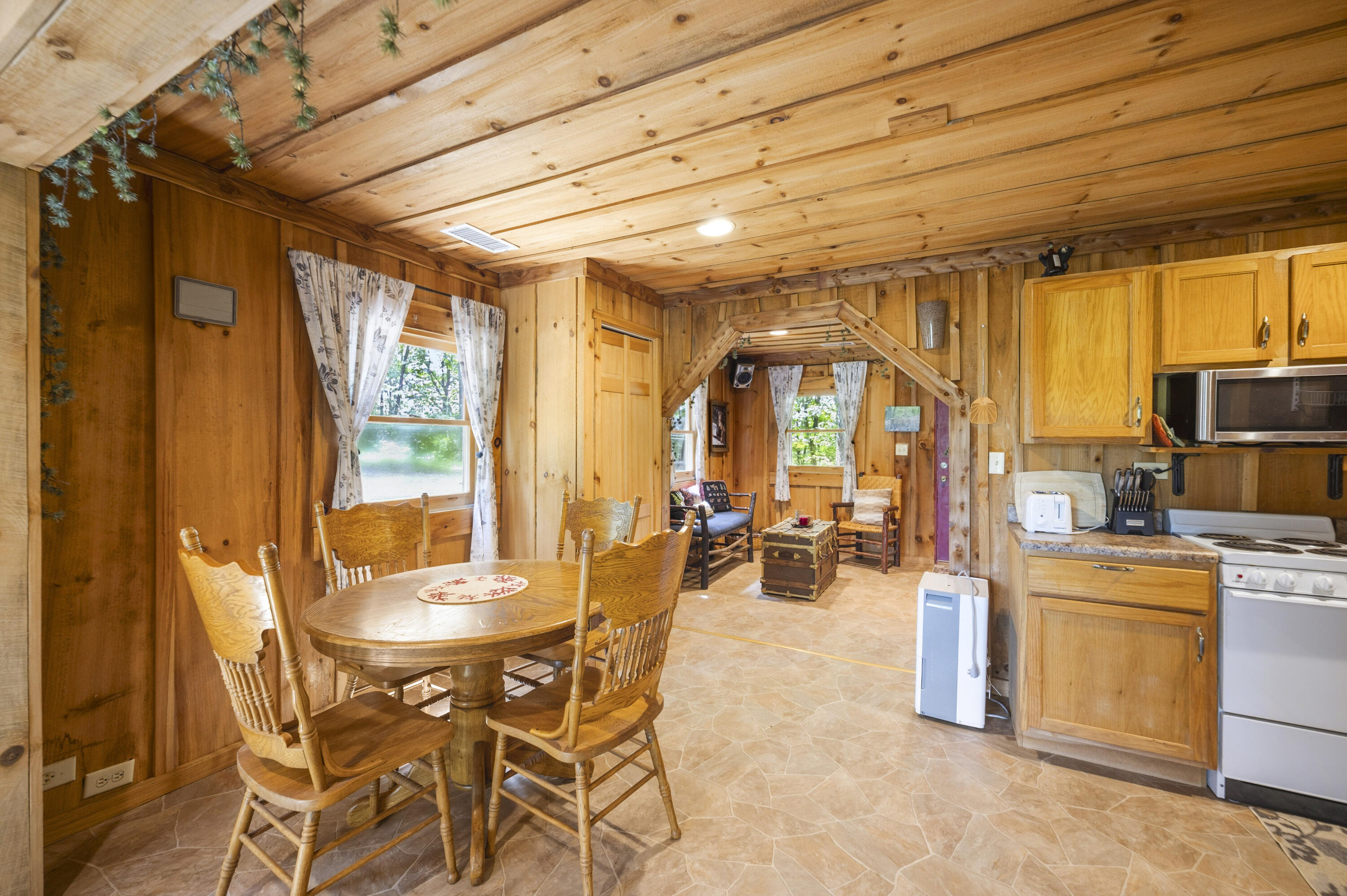 2827 Highway 3447 Property Photo 58