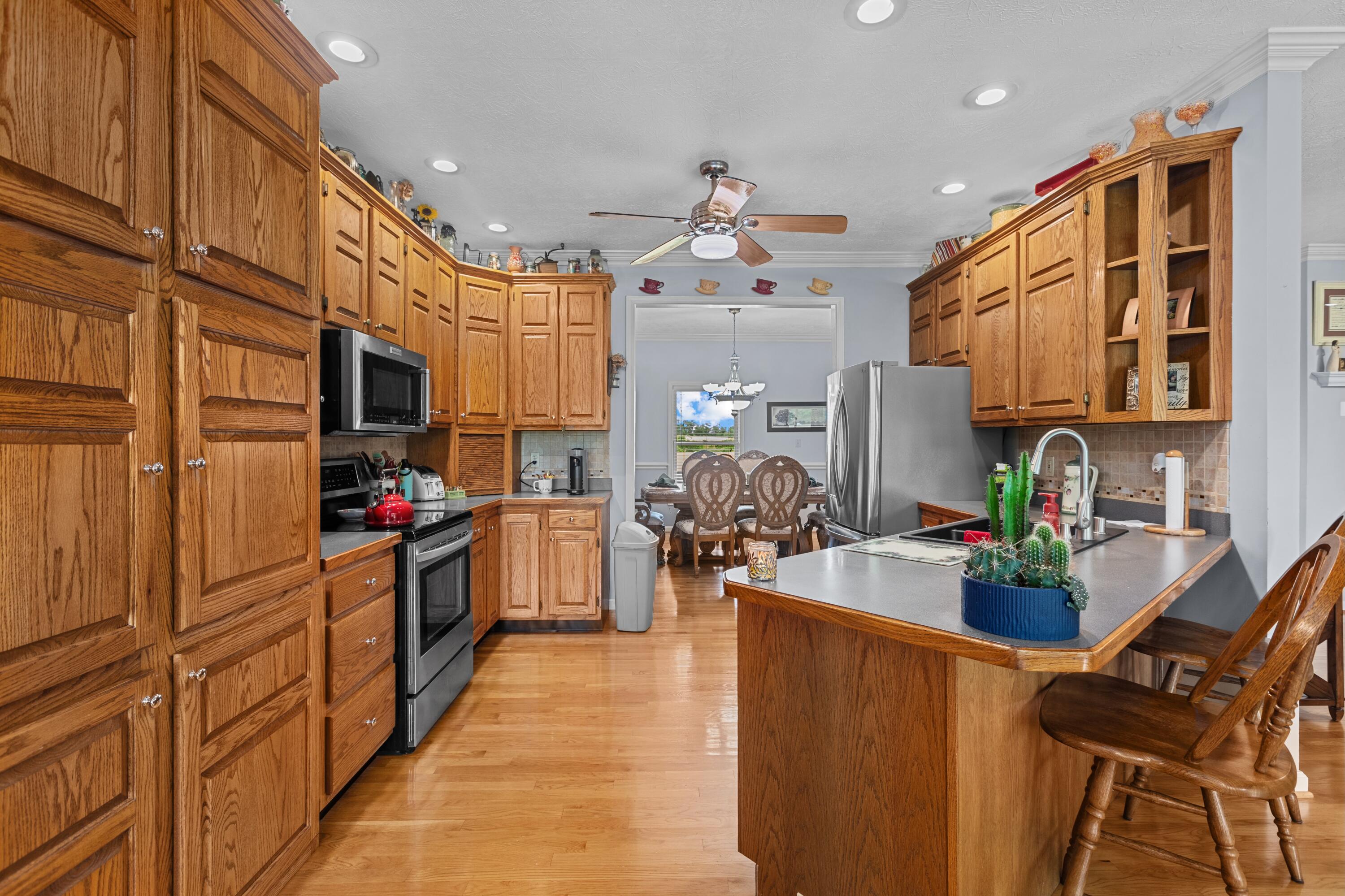 876 Sebree Road Property Photo 11