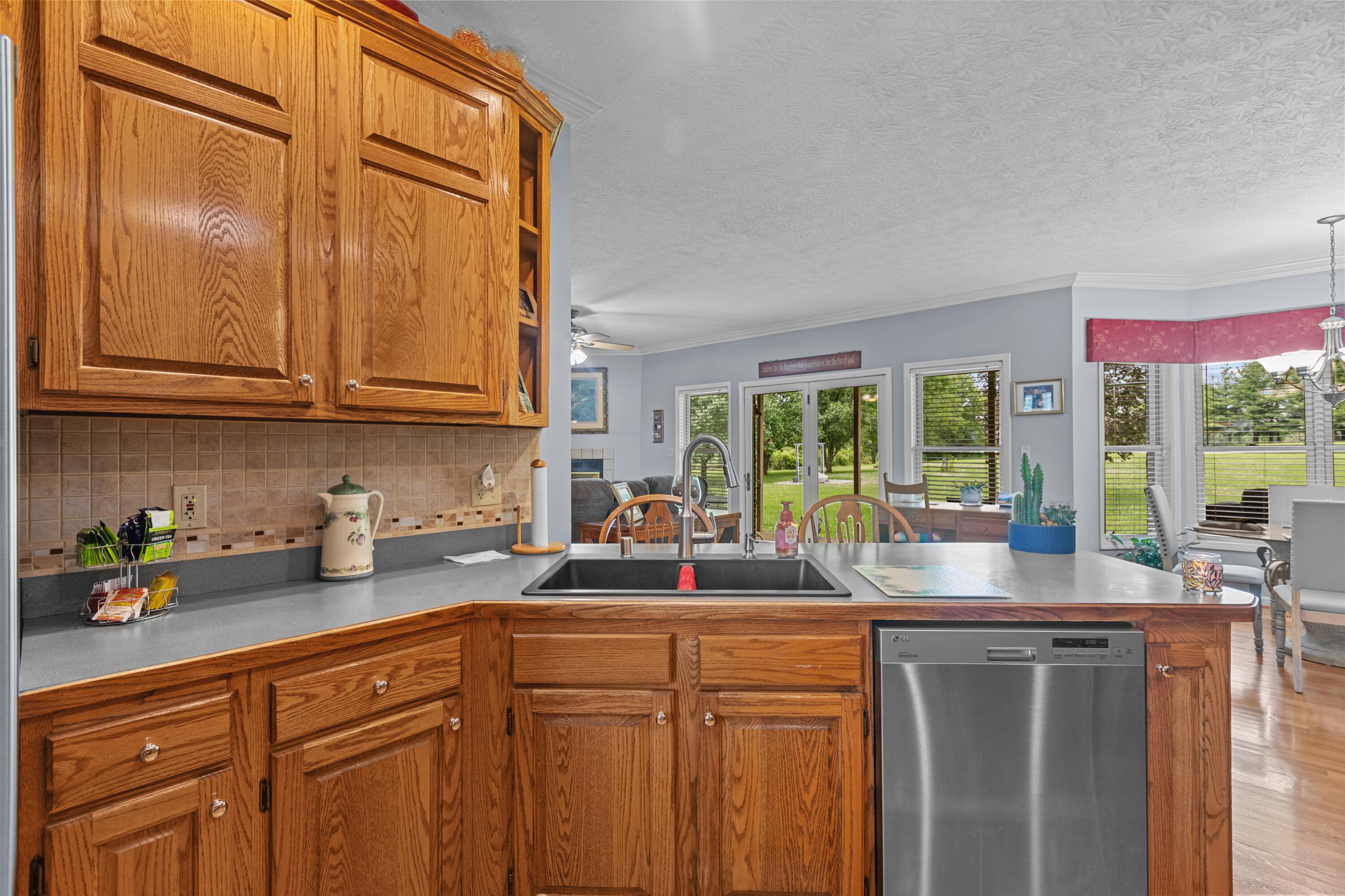 876 Sebree Road Property Photo 13