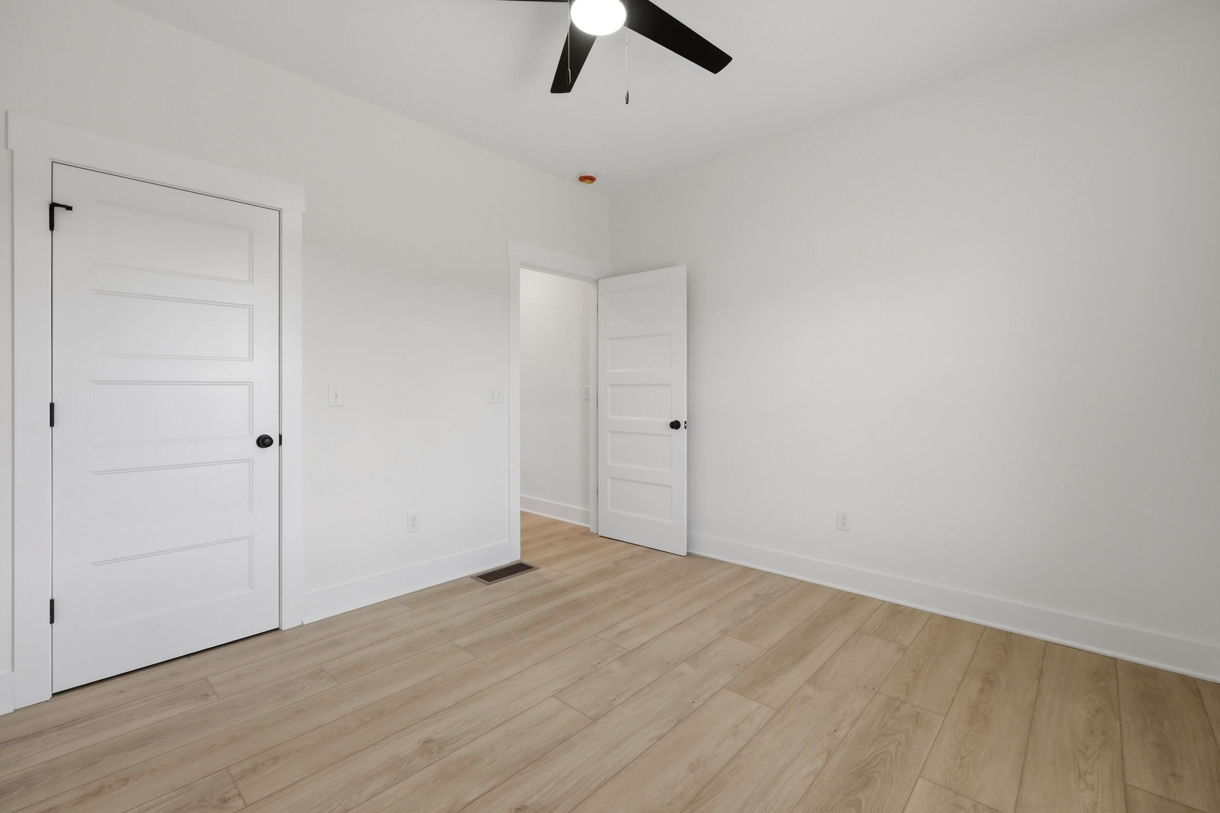 104 Cabela Drive Property Photo 32