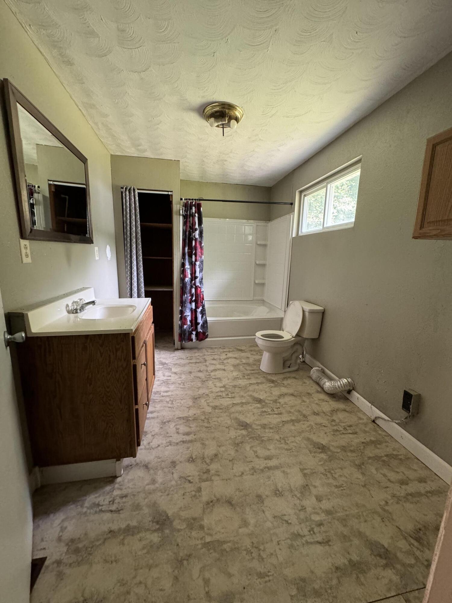 635 Salisbury Branch Road Property Photo 4