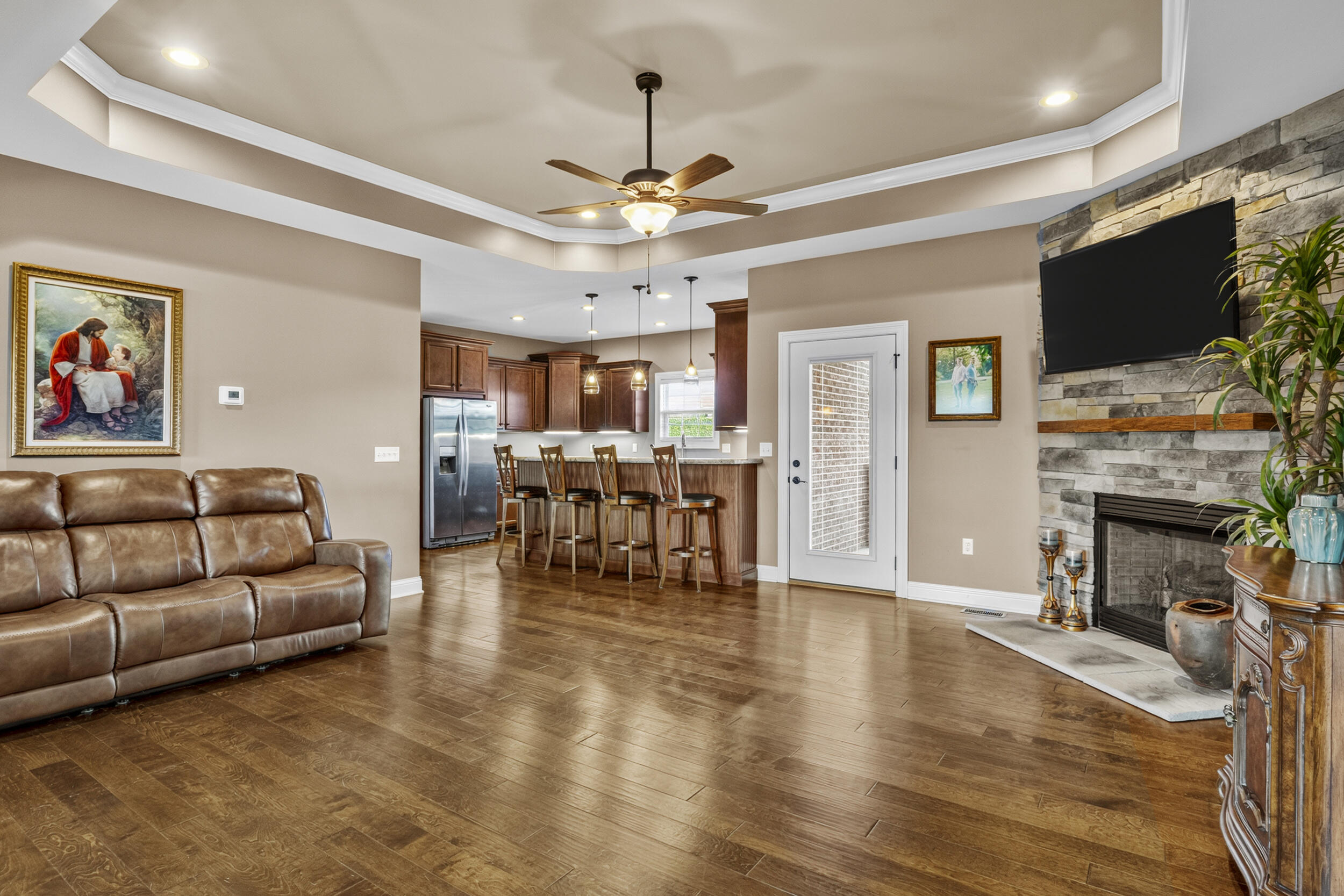 157 Tuscany Way Property Photo 12