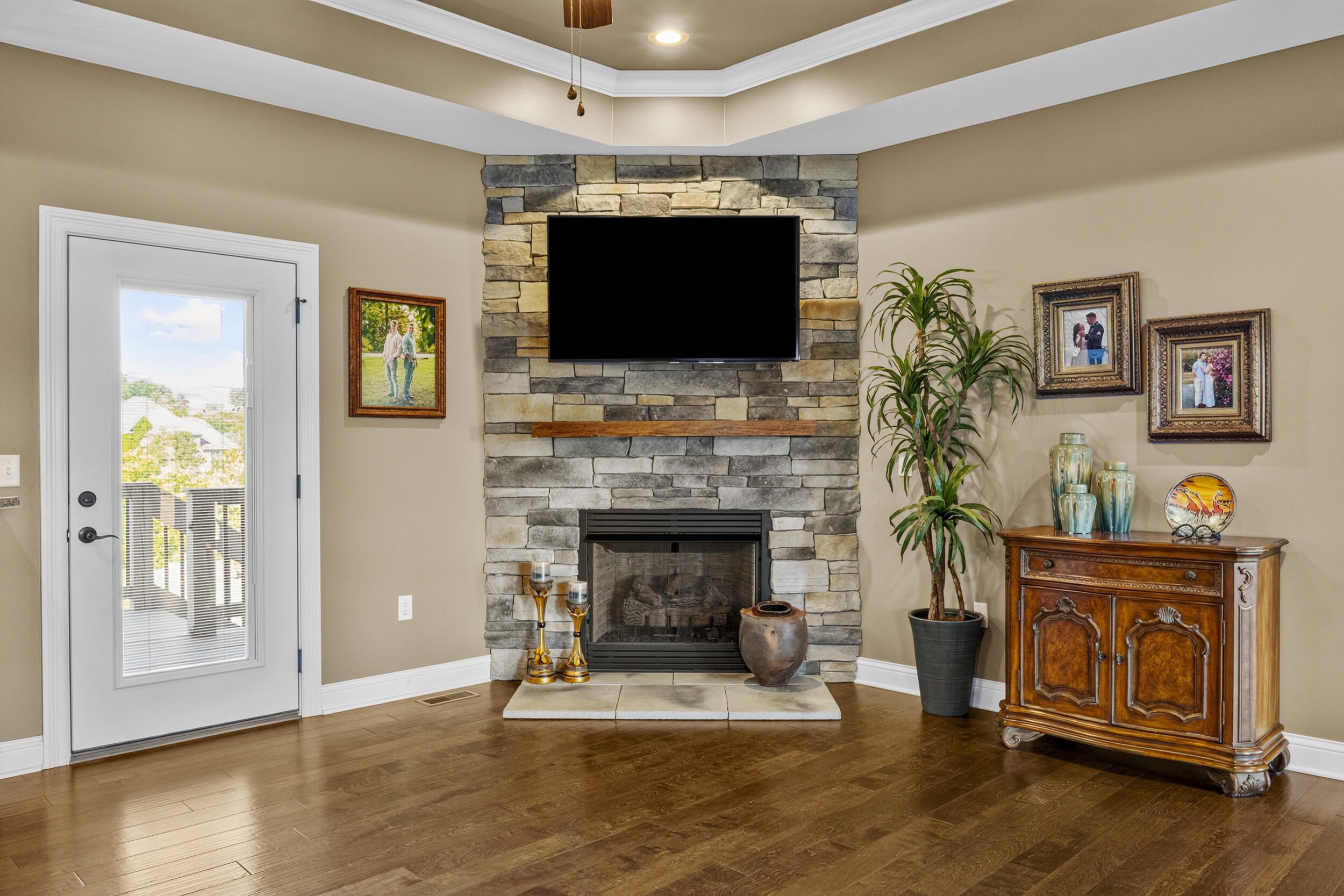 157 Tuscany Way Property Photo 14