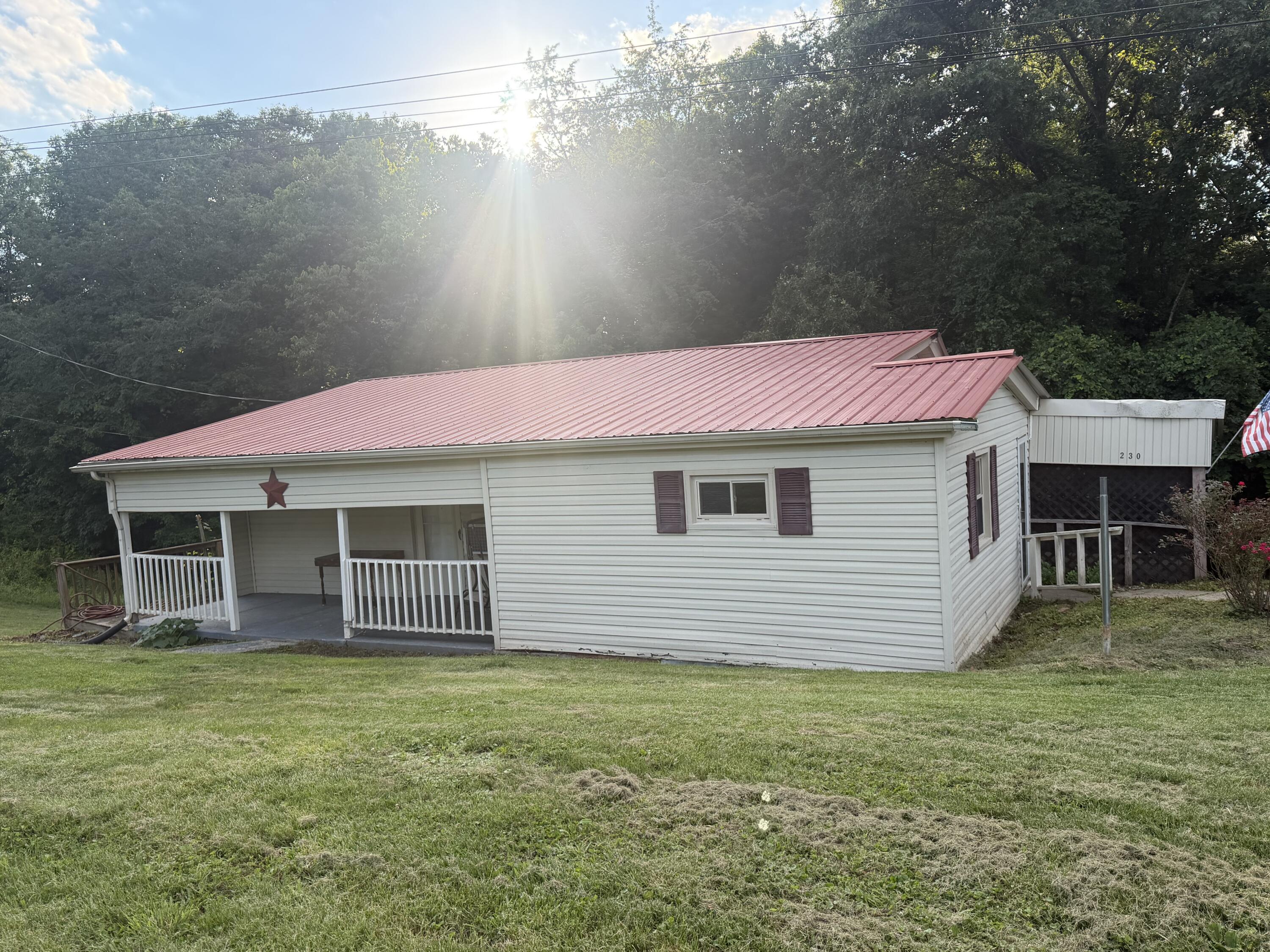 230 Barnes Road Property Photo 1