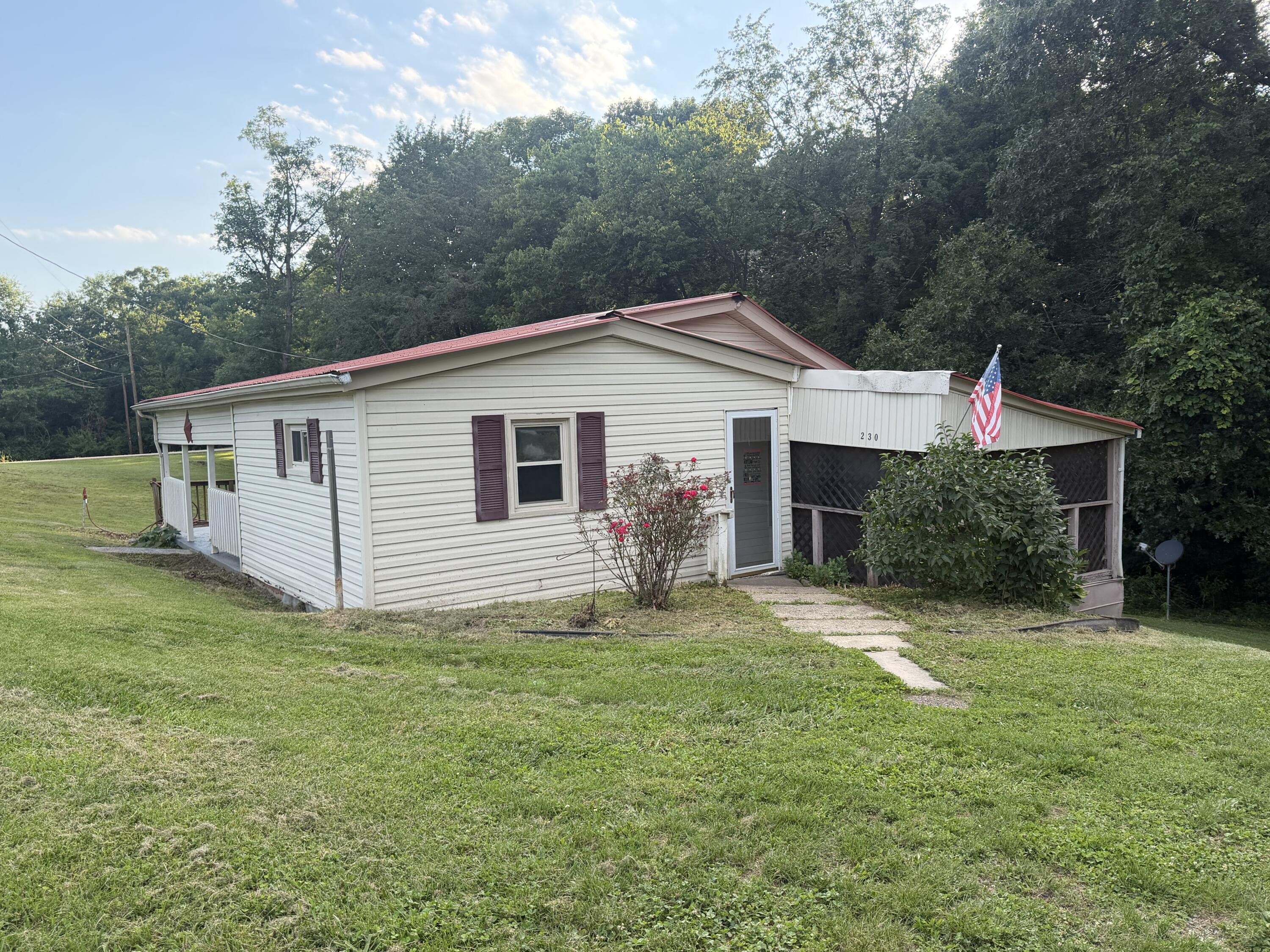 230 Barnes Road Property Photo 5