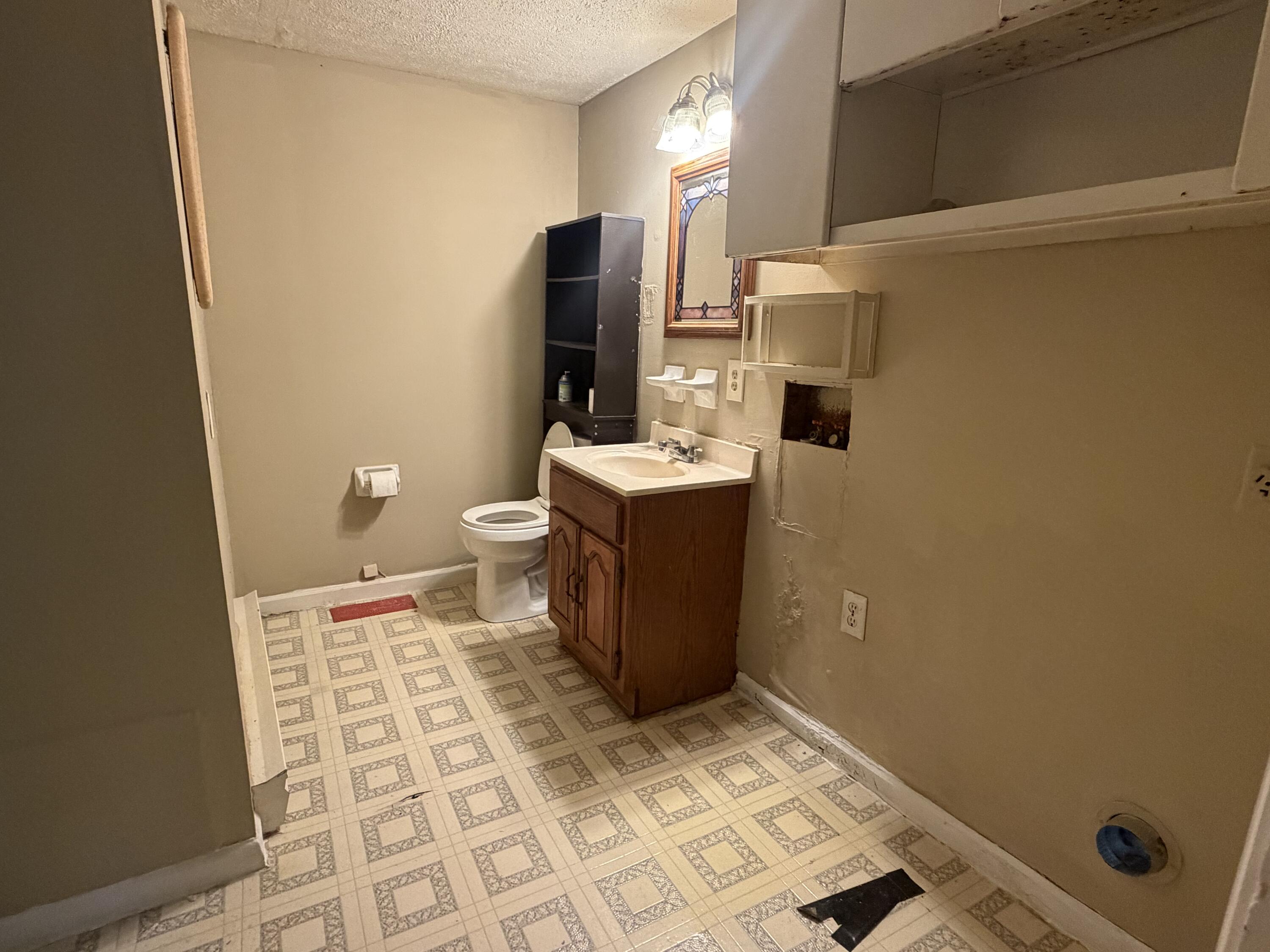 230 Barnes Road Property Photo 12
